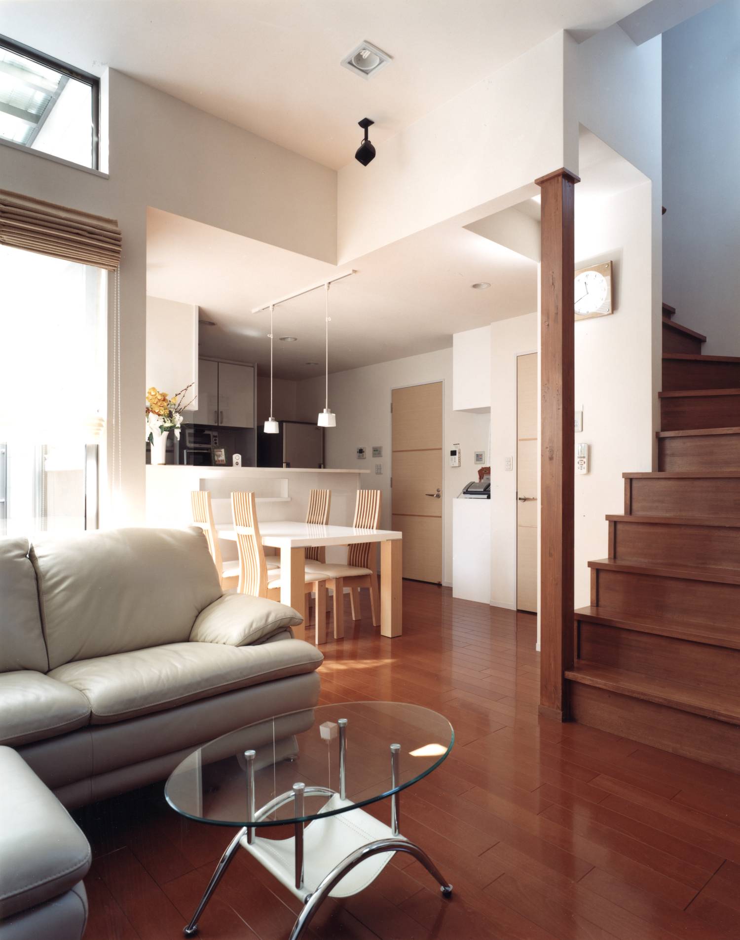 注文住宅・デザイン住宅建築実例_階段