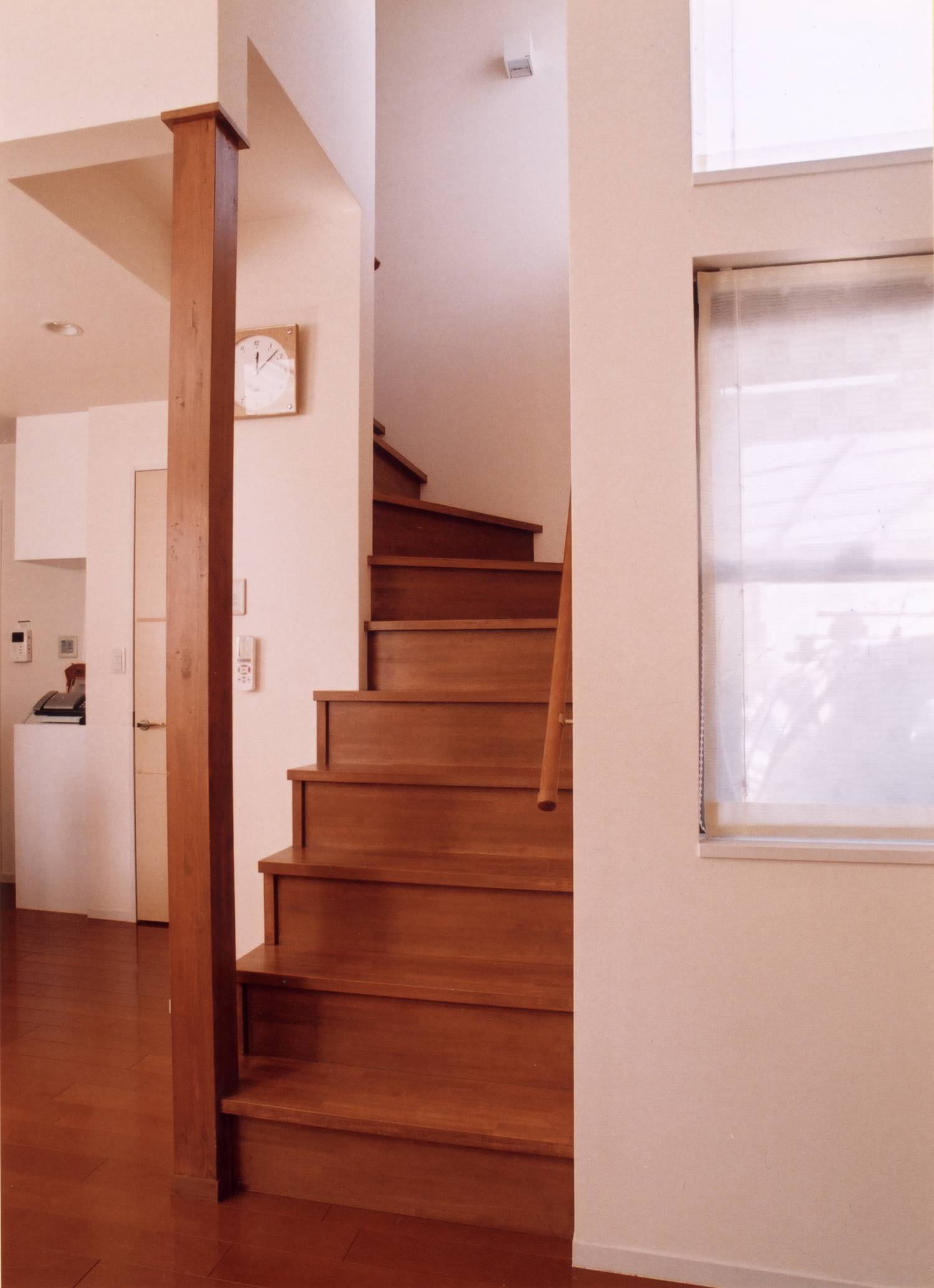 注文住宅・デザイン住宅建築実例_階段