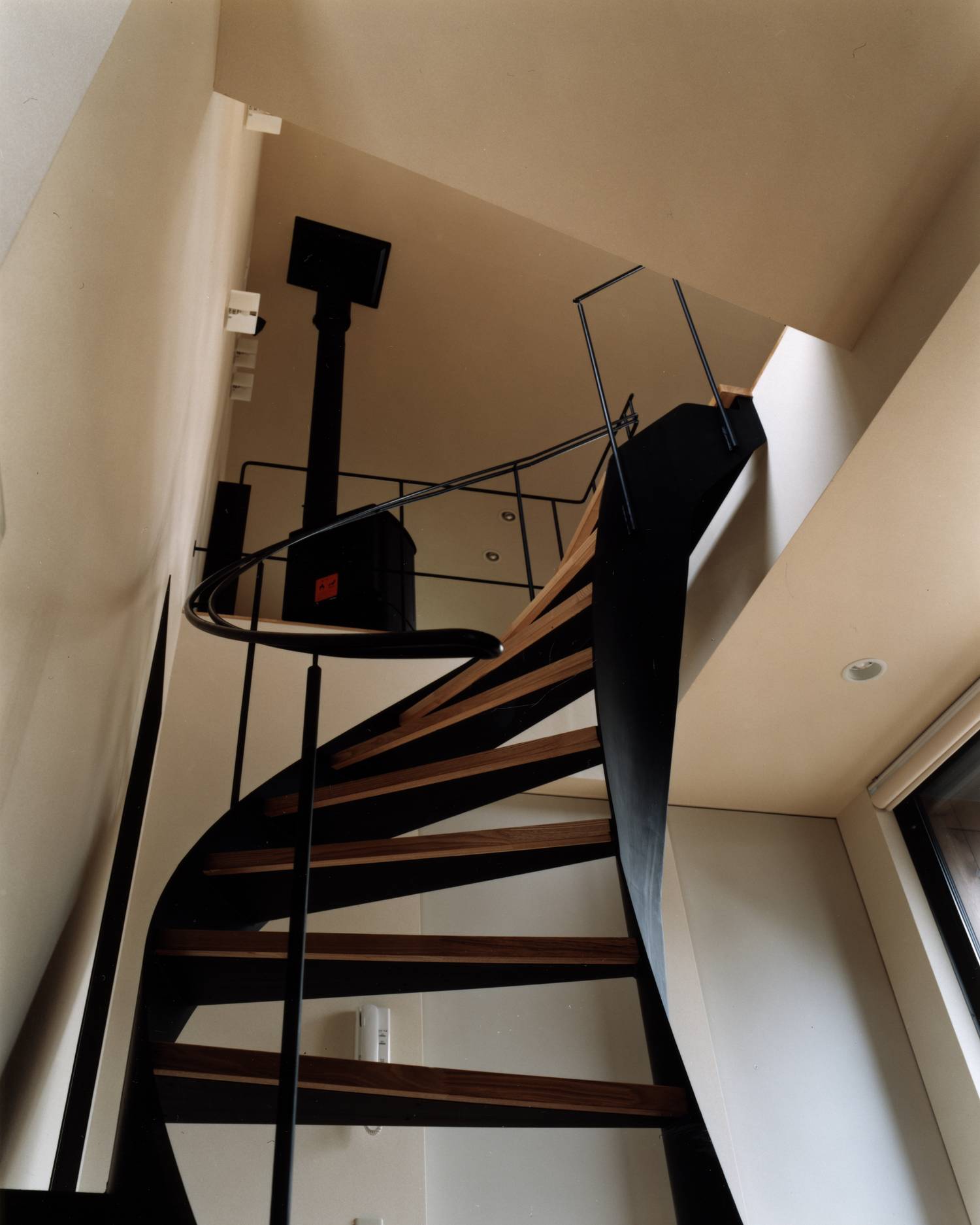 注文住宅・デザイン住宅建築実例_階段