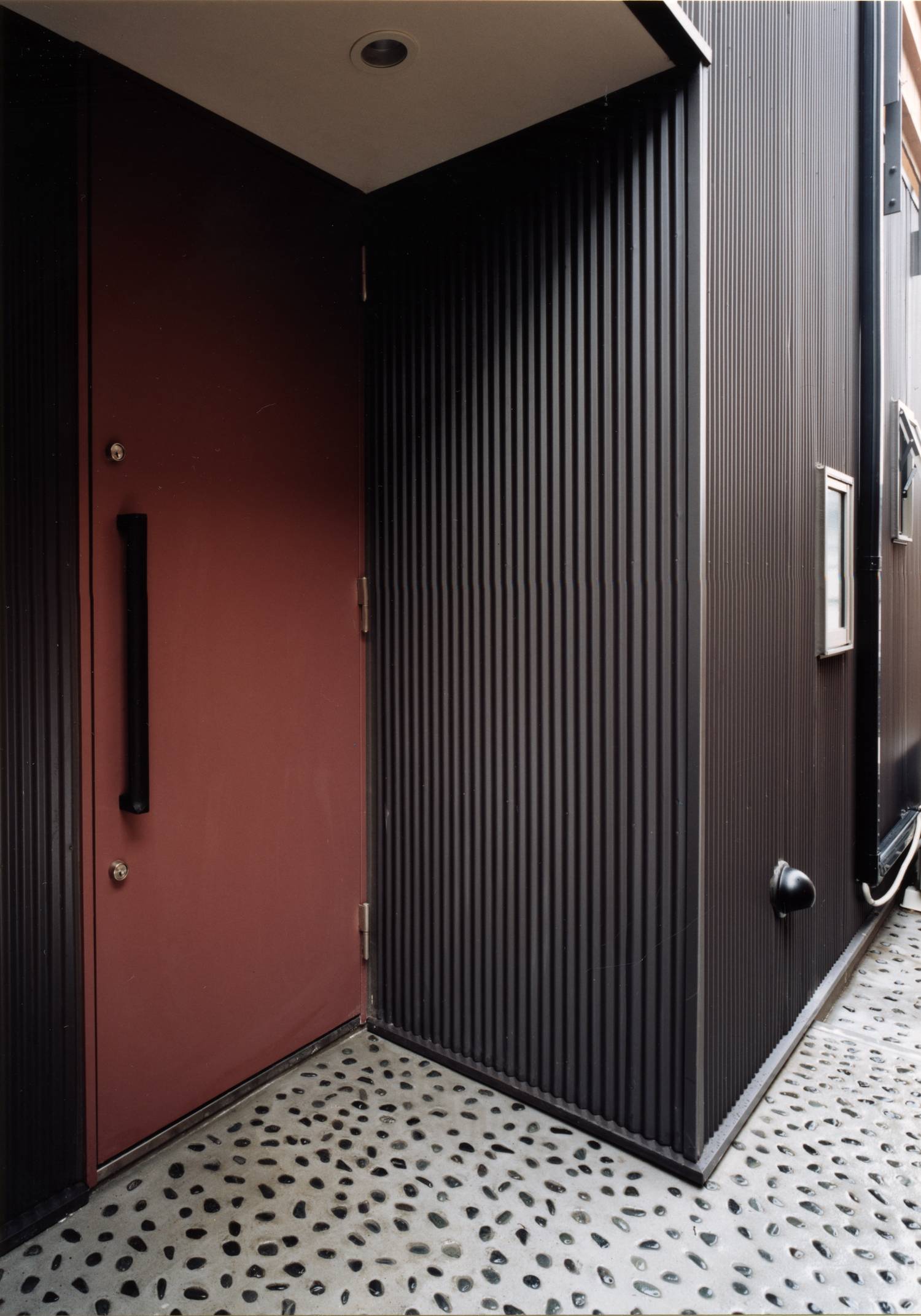 注文住宅・デザイン住宅建築実例_玄関