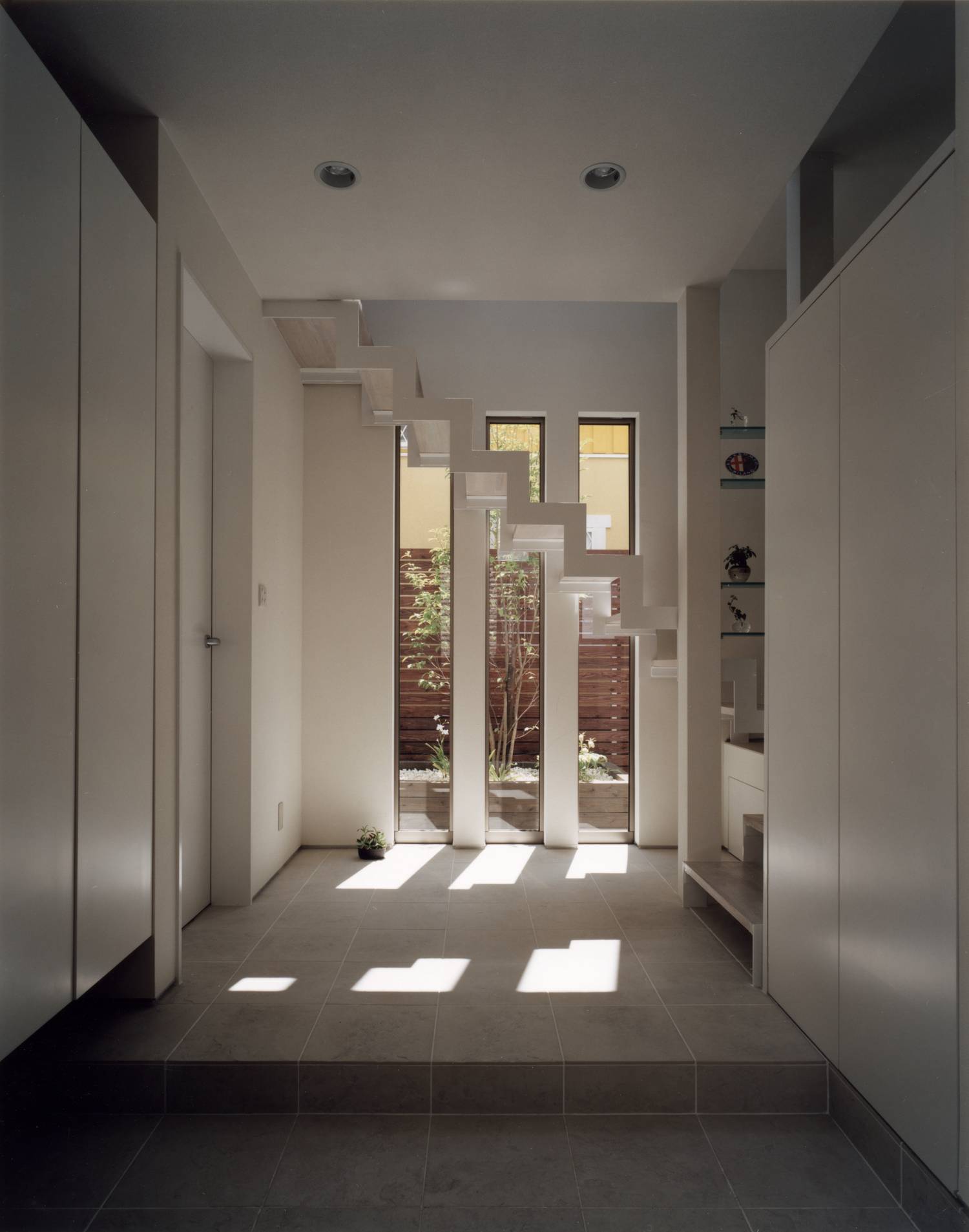 注文住宅・デザイン住宅建築実例_玄関