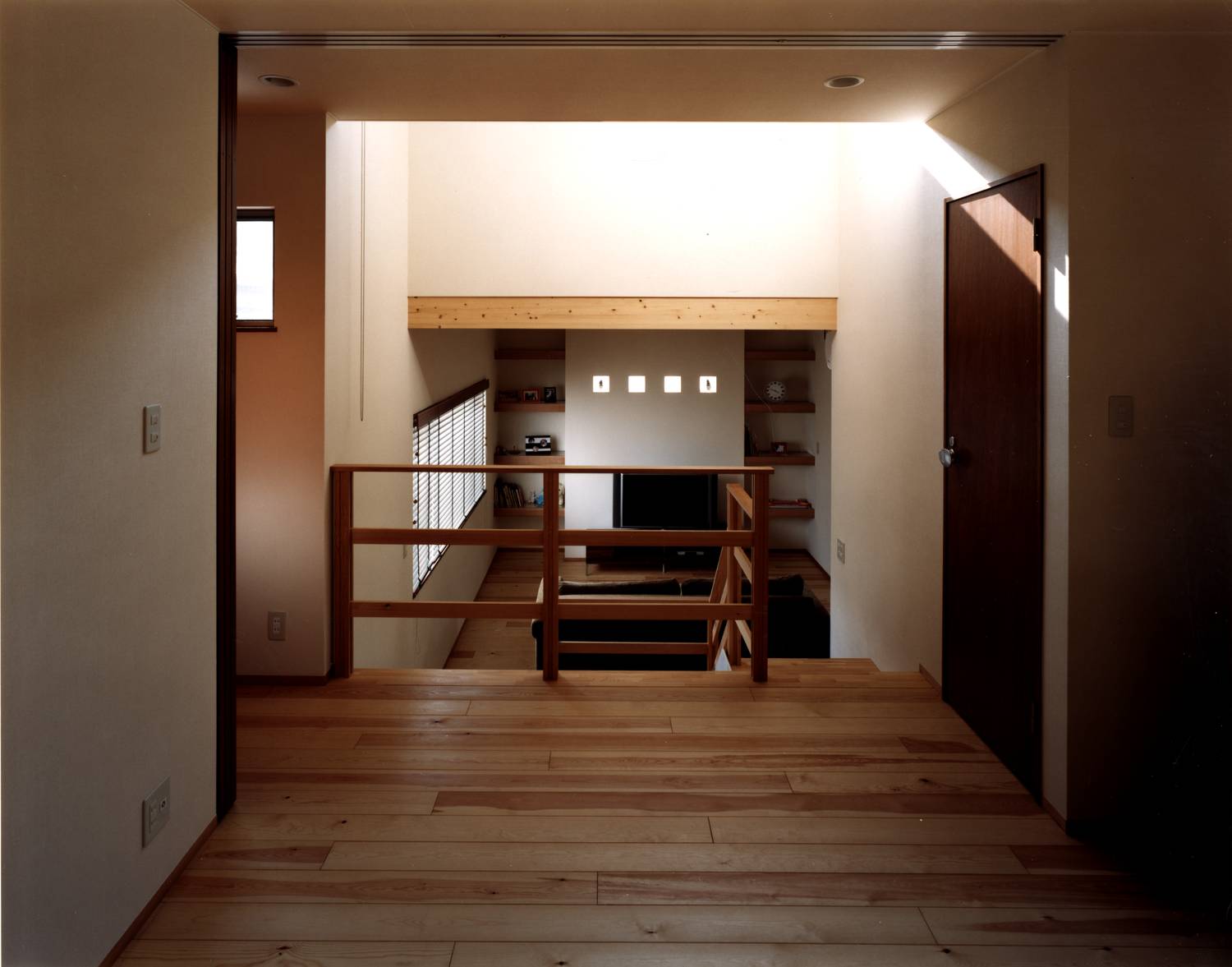 注文住宅・デザイン住宅建築実例_階段
