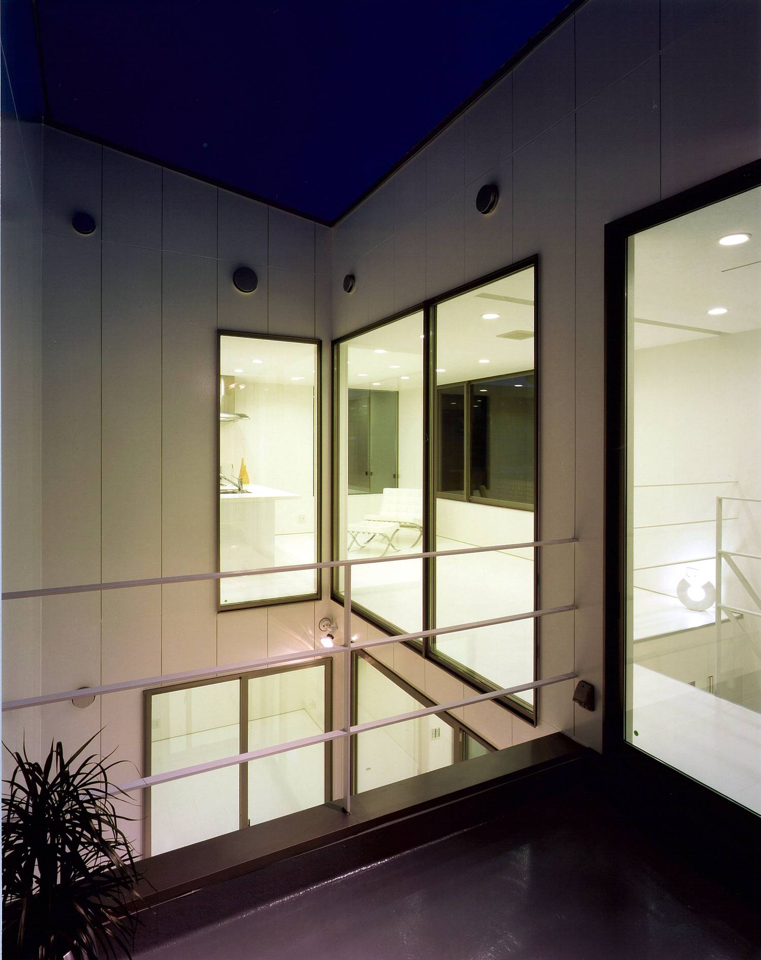 注文住宅・デザイン住宅建築実例_テラス・バルコニー