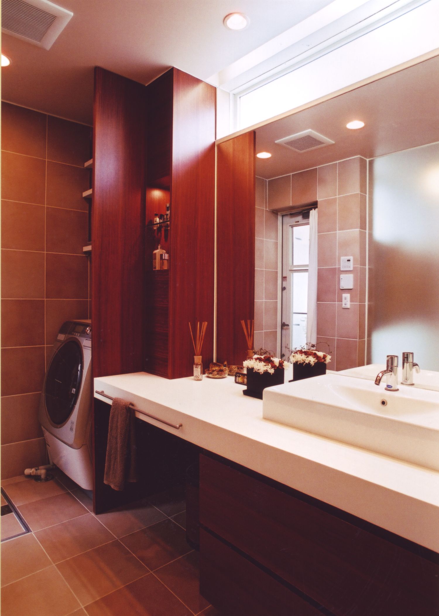 注文住宅・デザイン住宅建築実例_浴室・洗面所