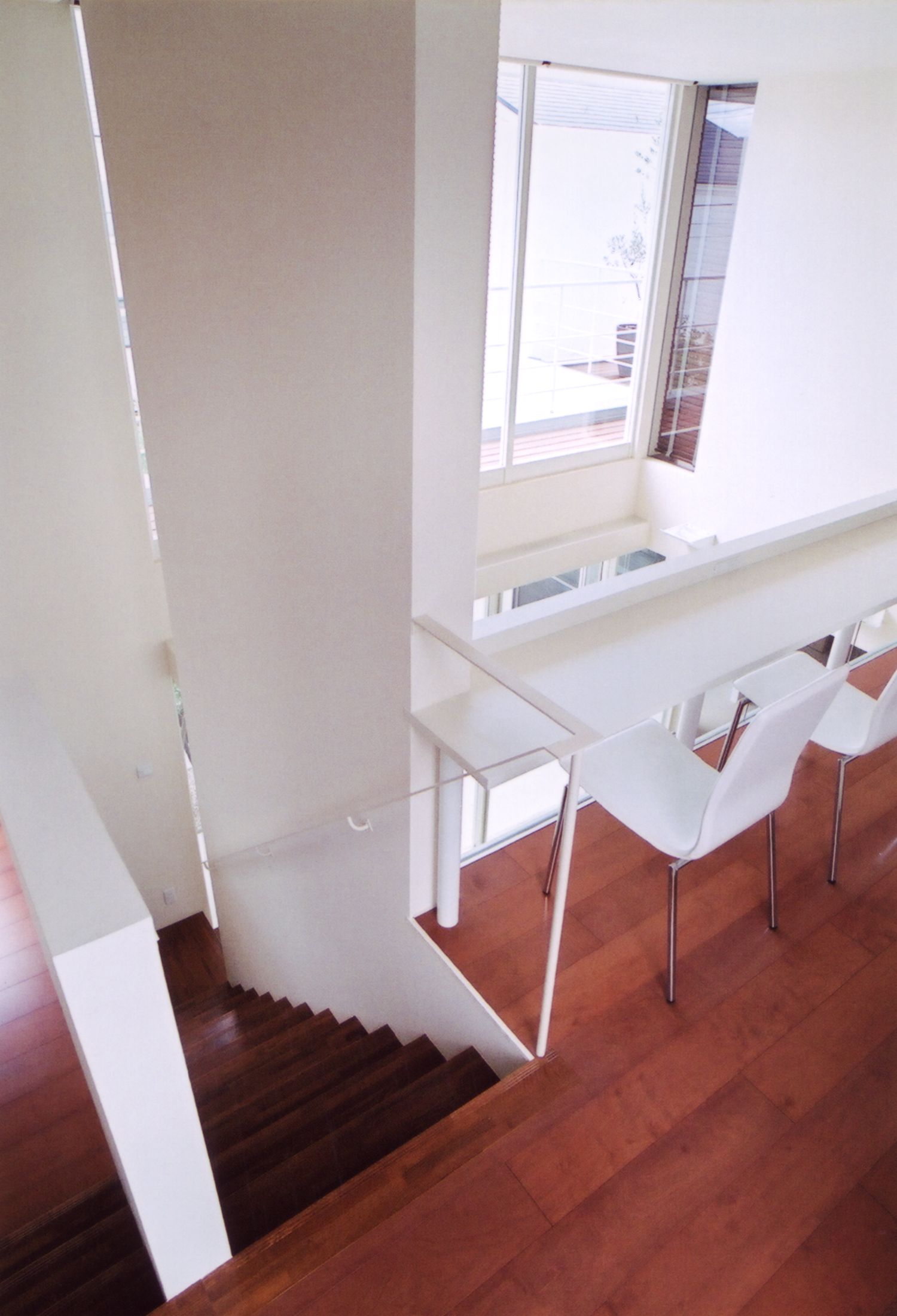 注文住宅・デザイン住宅建築実例_階段