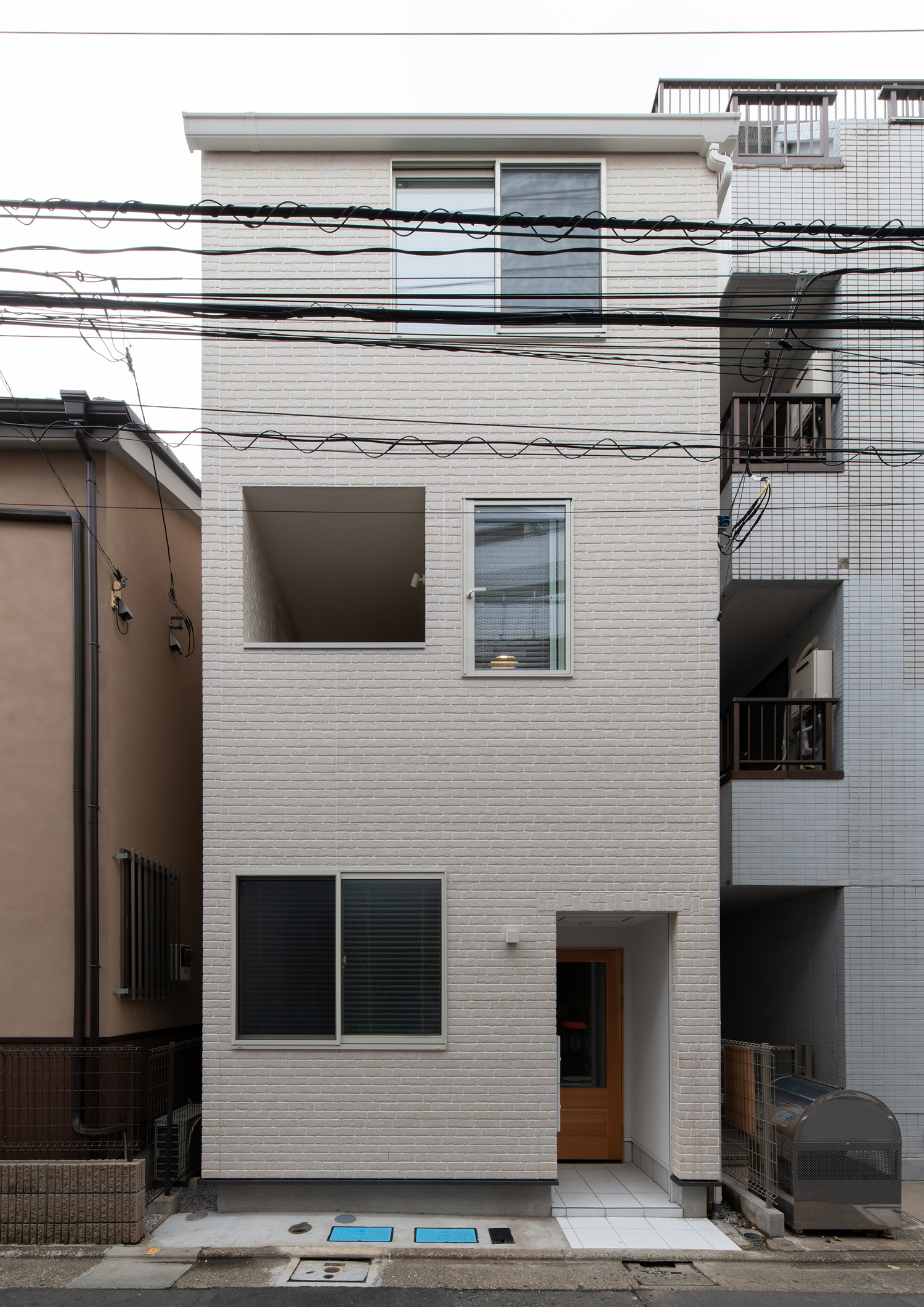 注文住宅『CASE641 だんだん』の建築実例・施⼯例の写真・建物外観全体 注文住宅・デザイン住宅建築実例_『CASE641 だんだん』_外観