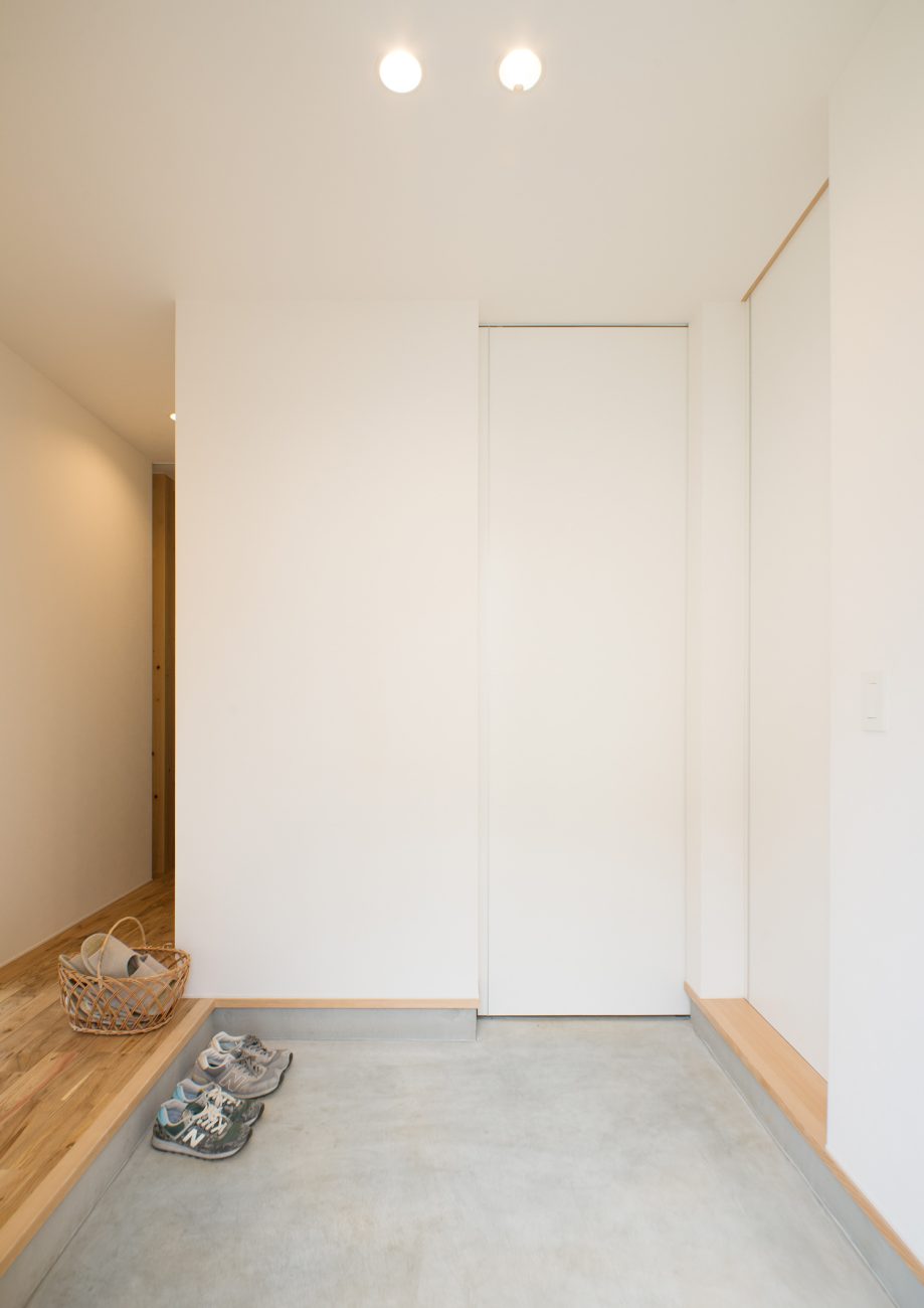 注文住宅・デザイン住宅建築実例_玄関 注文住宅・デザイン住宅建築実例_『CASE478 箱舟』_玄関