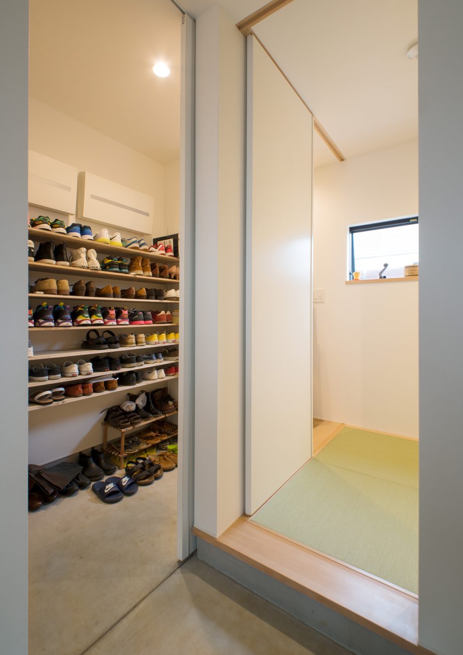 注文住宅・デザイン住宅建築実例_玄関 注文住宅・デザイン住宅建築実例_『CASE478 箱舟』_玄関