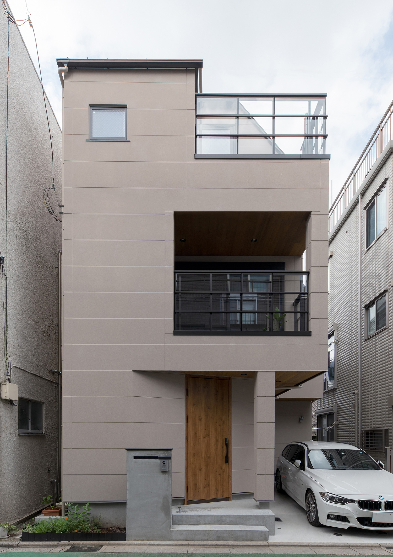 注文住宅『CASE651 New_tral House』の建築実例・建物外観全体 注文住宅・デザイン住宅建築実例_『CASE651 New_tral House』_外観