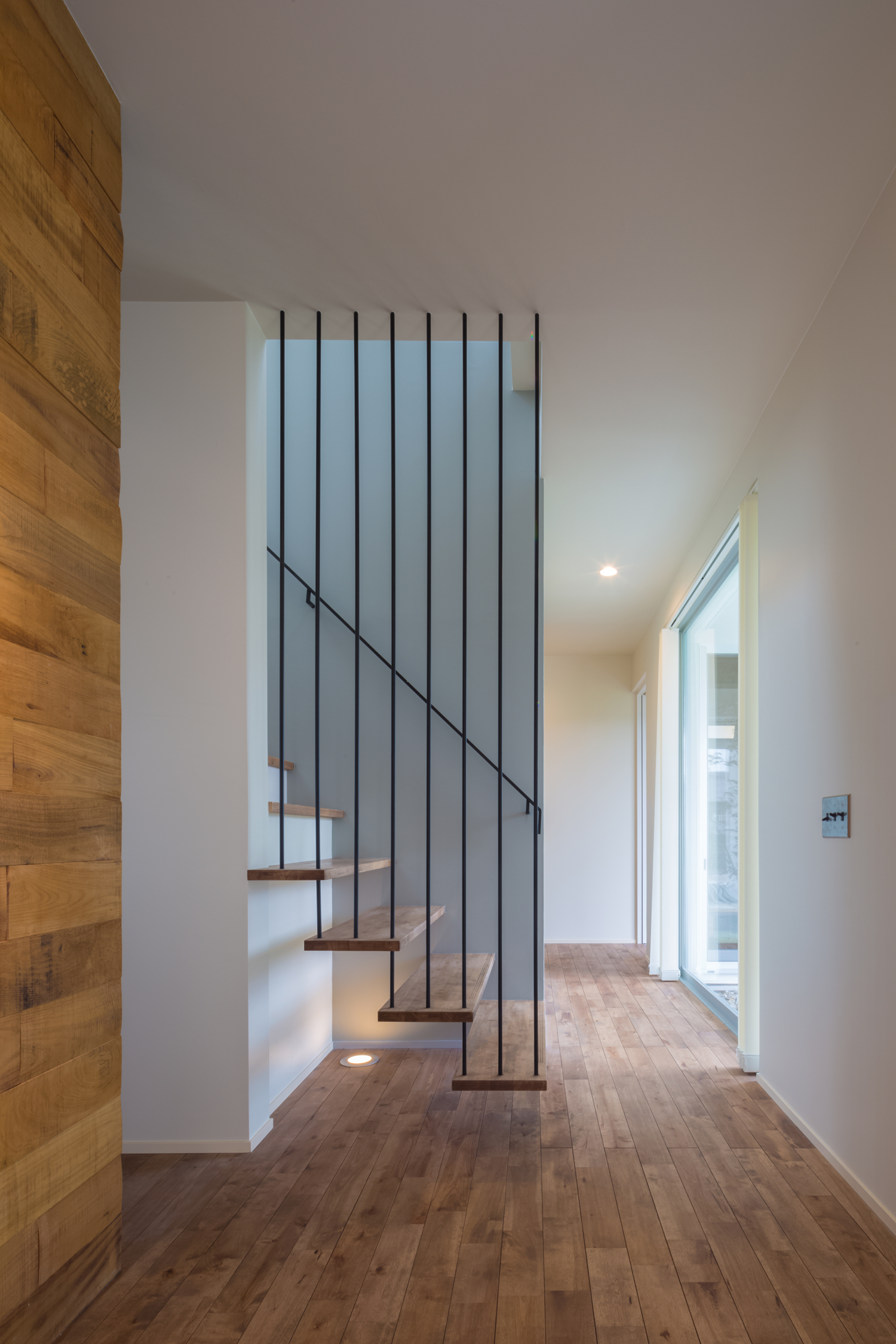 注文住宅・デザイン住宅建築実例_階段