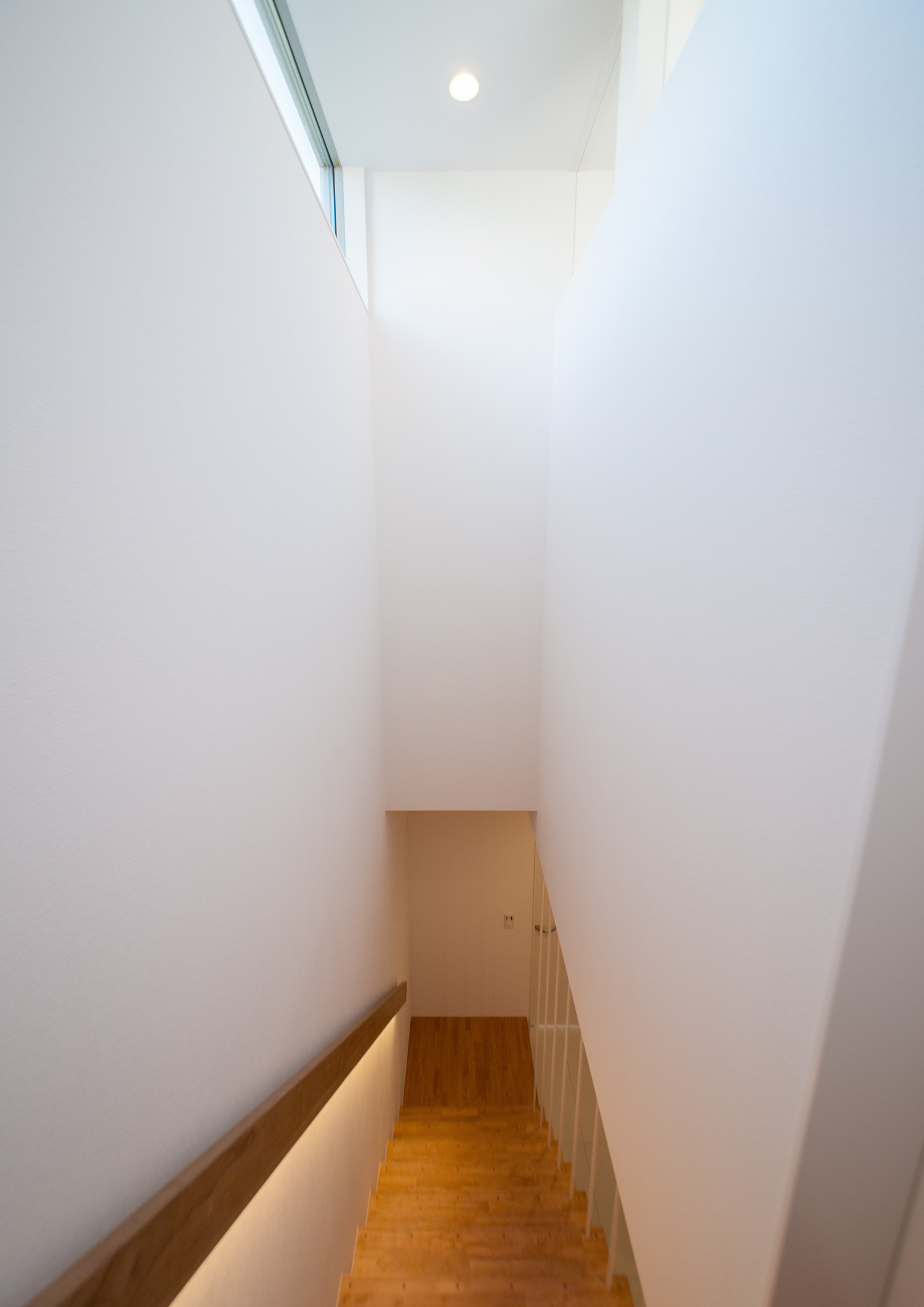 注文住宅・デザイン住宅建築実例_階段 注文住宅・デザイン住宅建築実例_『CASE574 TRANQUIL- HOUSE』_階段