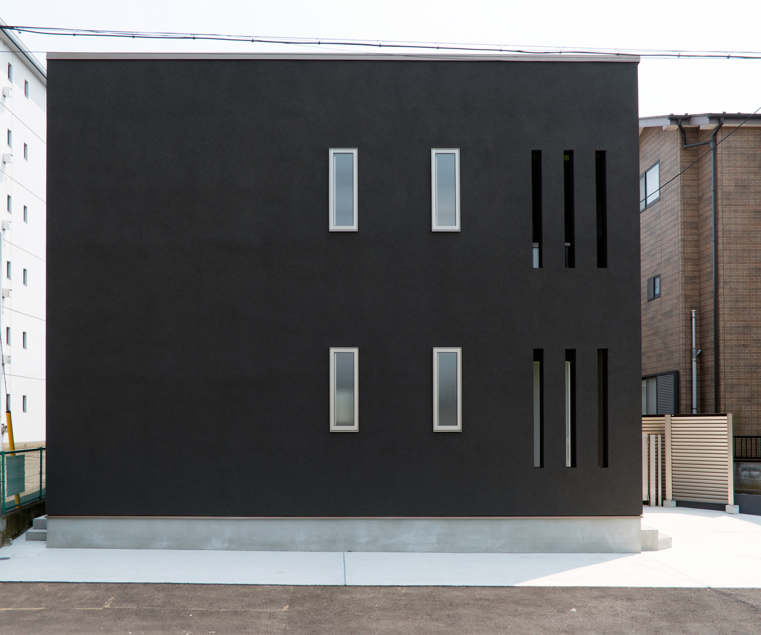 注文住宅『CASE652 2つの吹抜けを持つ家。』の建築実例・建物外観全体 注文住宅・デザイン住宅建築実例_『CASE652 2つの吹抜けを持つ家。』_外観