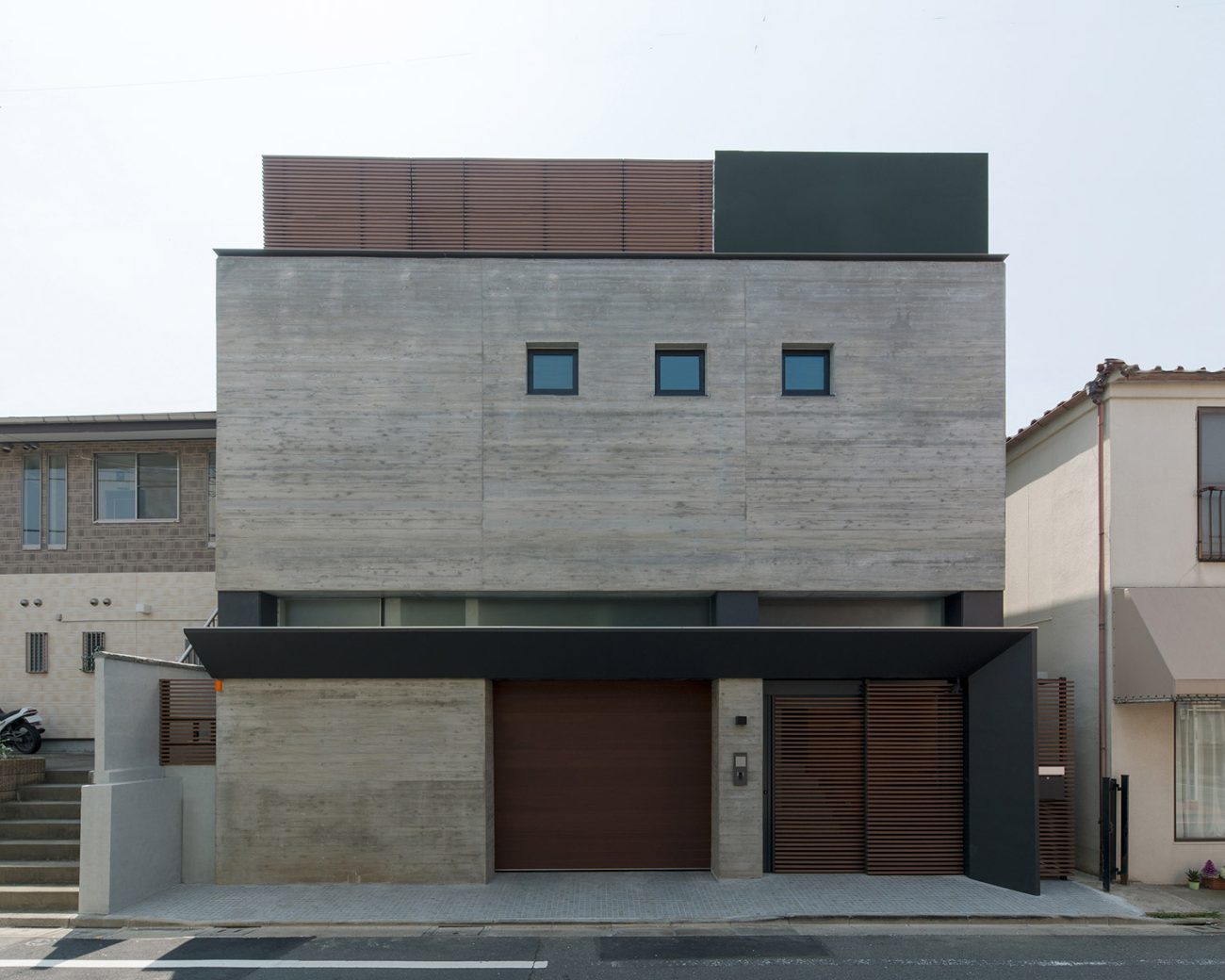 デザイン住宅建築実例_外観・注文住宅『CASE606 CEDAR BOX』の建築実例・施⼯例の写真・建物外観全体 注文住宅・デザイン住宅建築実例_『CASE606 CEDAR BOX』_外観