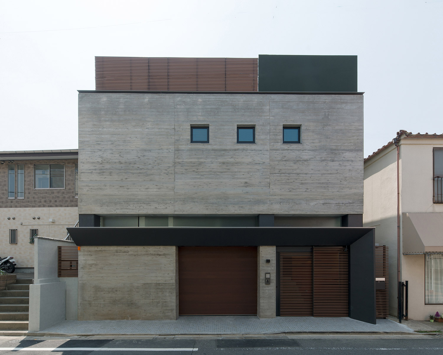 デザイン住宅建築実例_外観・注文住宅『CASE606 CEDAR BOX』の建築実例・施⼯例の写真・建物外観全体 注文住宅・デザイン住宅建築実例_『CASE606 CEDAR BOX』_外観