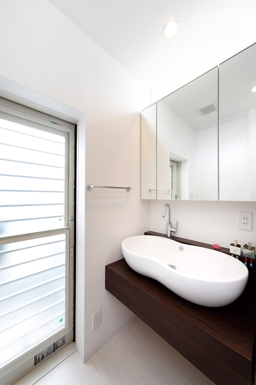 注文住宅・デザイン住宅建築実例_浴室・洗面所