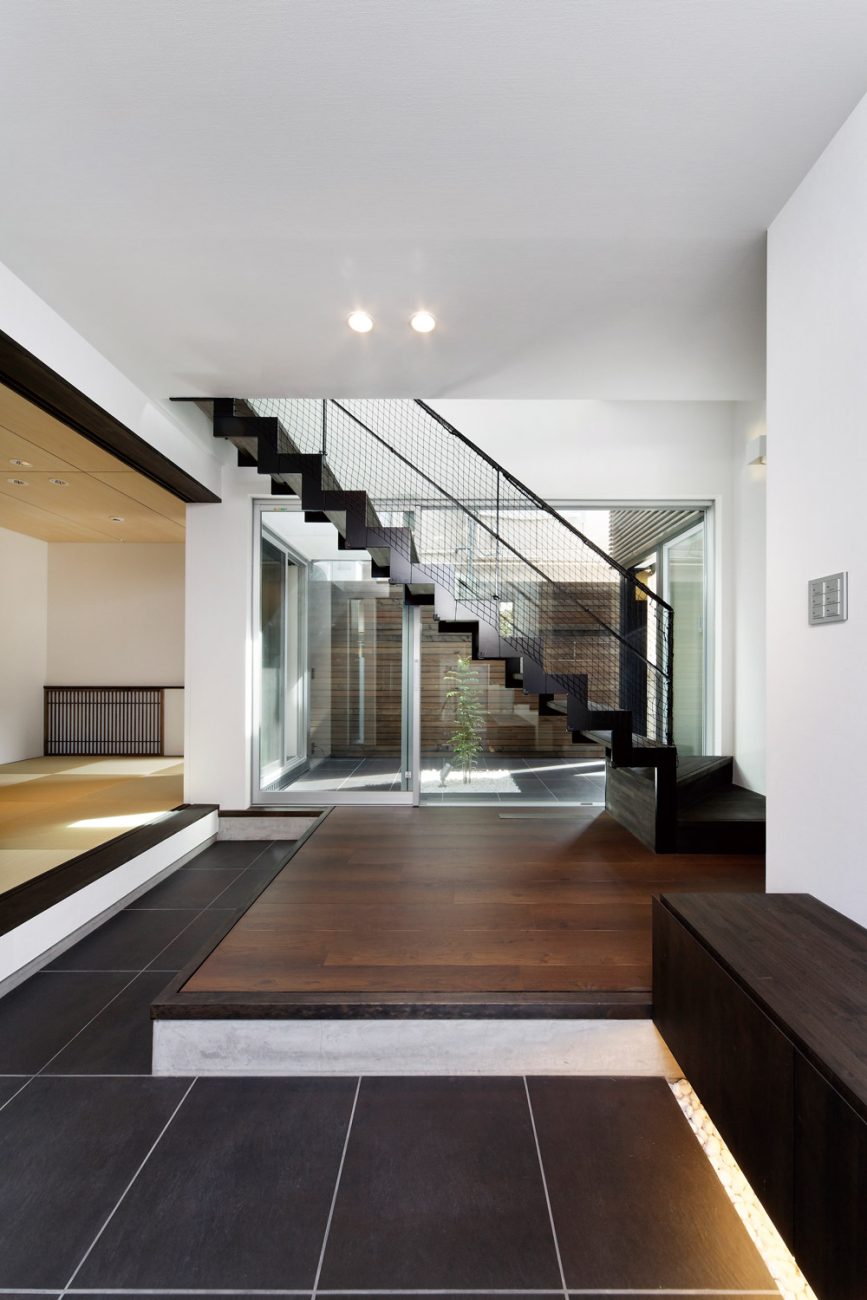 注文住宅・デザイン住宅建築実例_玄関