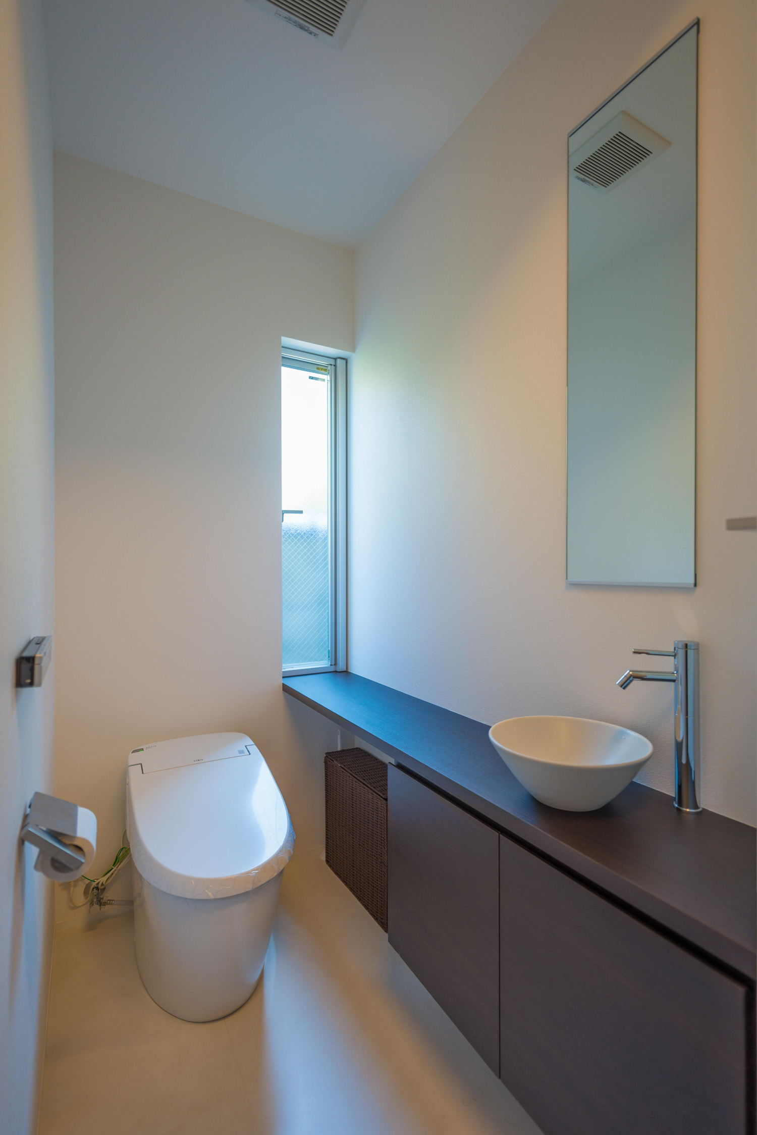 注文住宅・デザイン住宅建築実例_トイレ