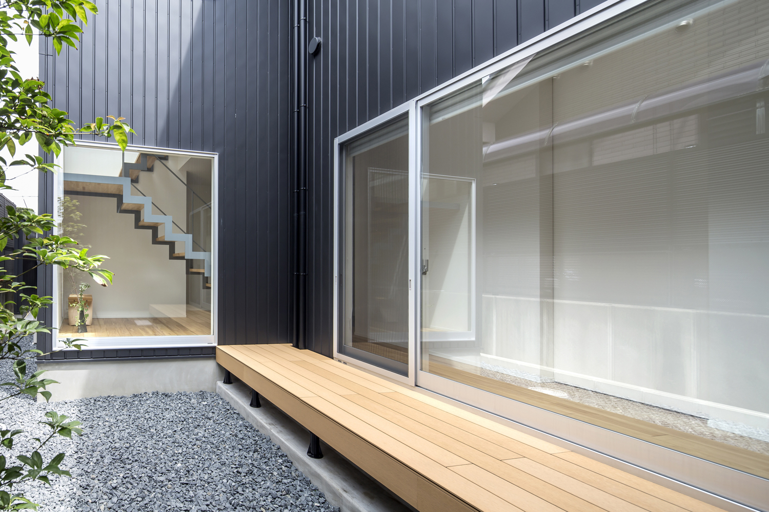 注文住宅・デザイン住宅建築実例_テラス・バルコニー