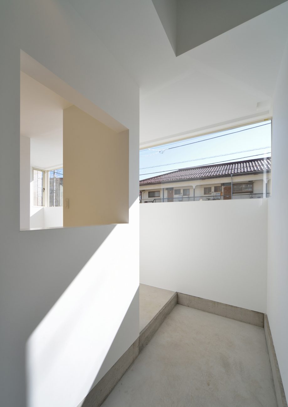 注文住宅・デザイン住宅建築実例_　玄関