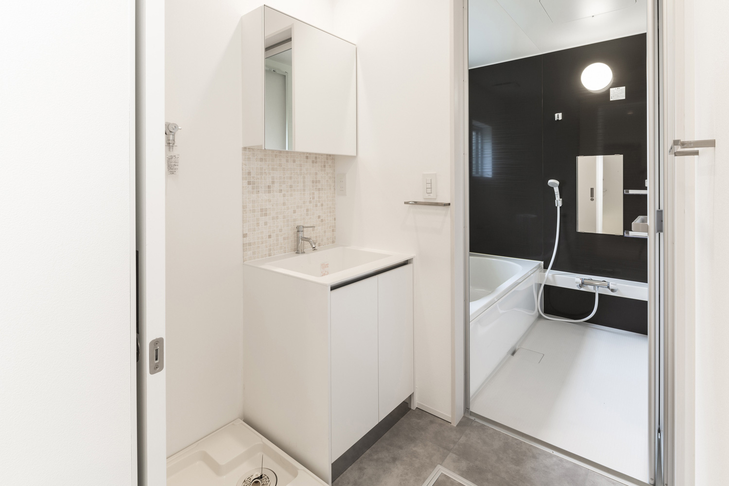 注文住宅・デザイン住宅建築実例_浴室・洗面所