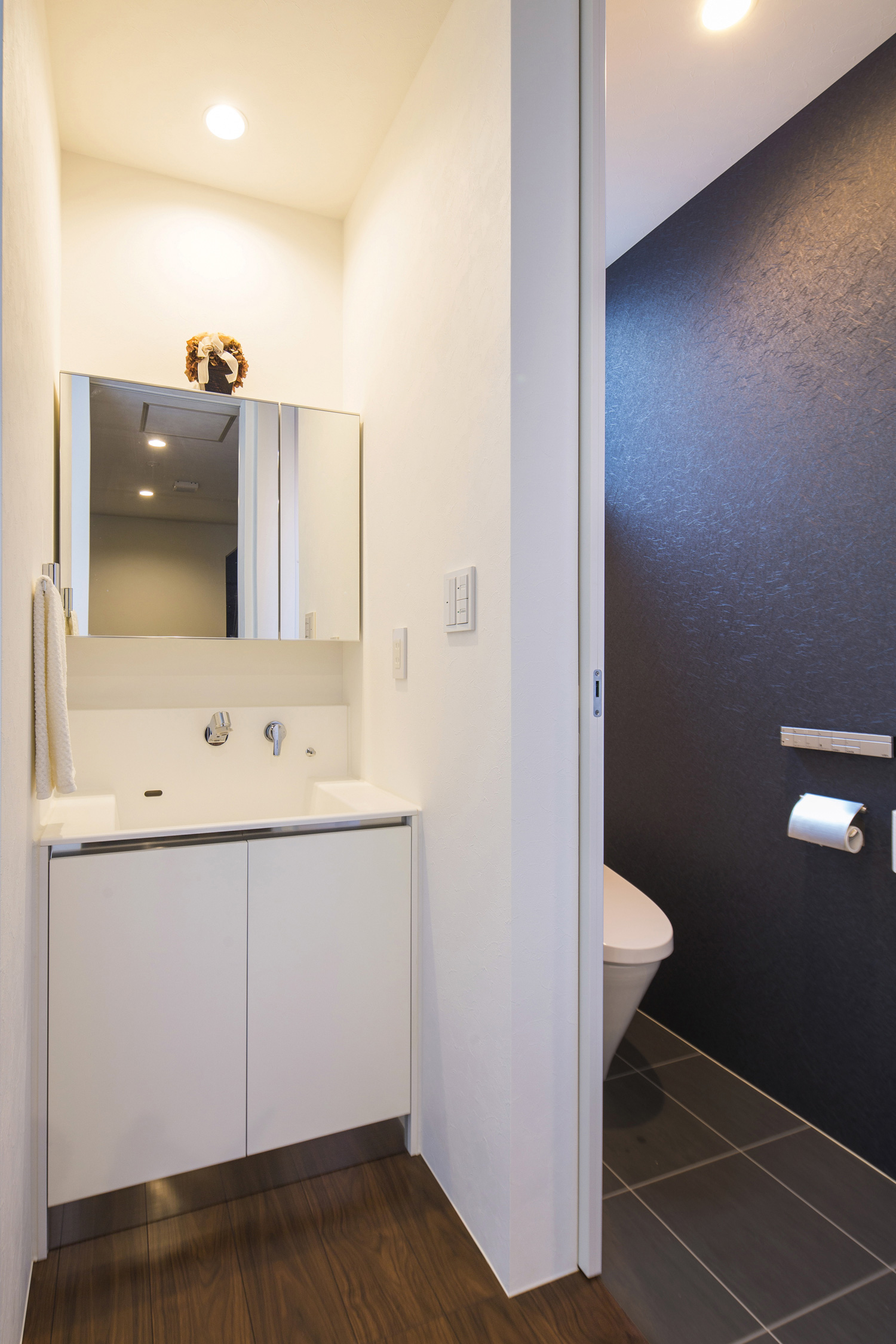 注文住宅・デザイン住宅建築実例_トイレ