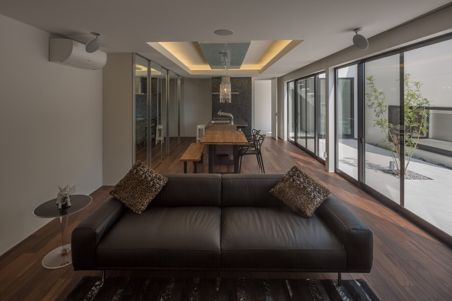 注文住宅・デザイン住宅建築実例_玄関