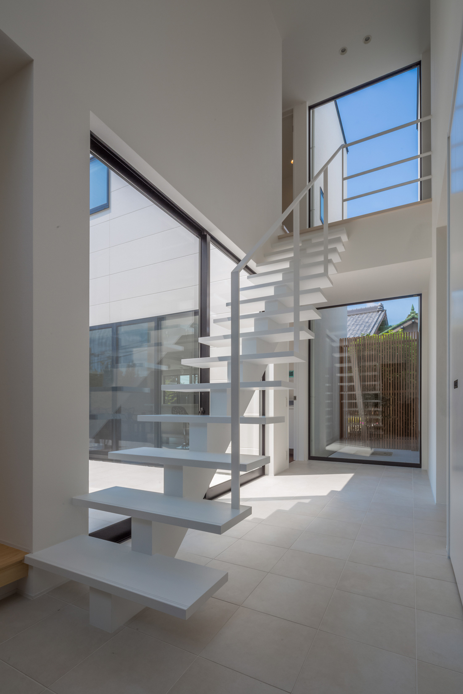 注文住宅・デザイン住宅建築実例_階段