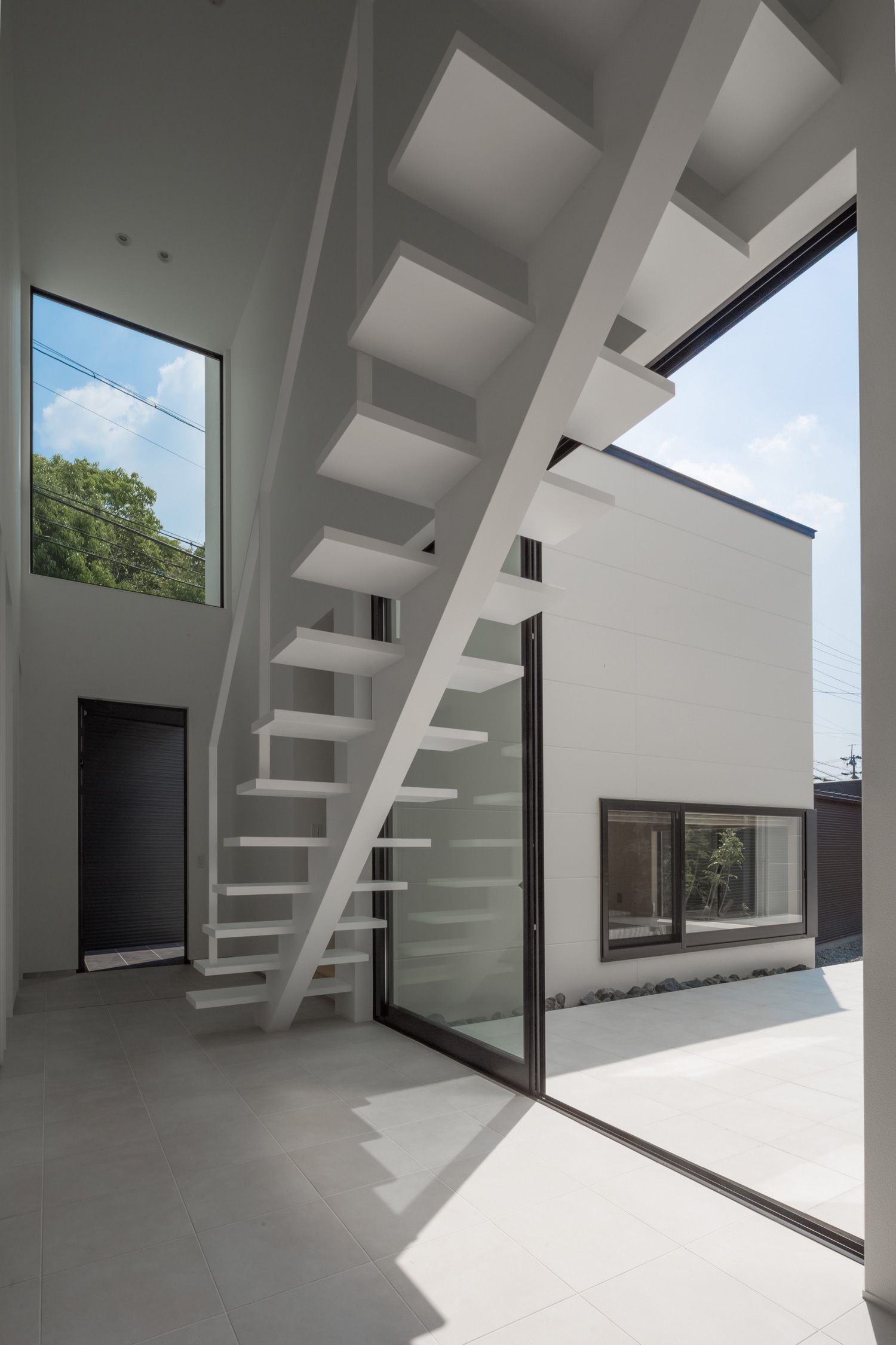 注文住宅・デザイン住宅建築実例_階段