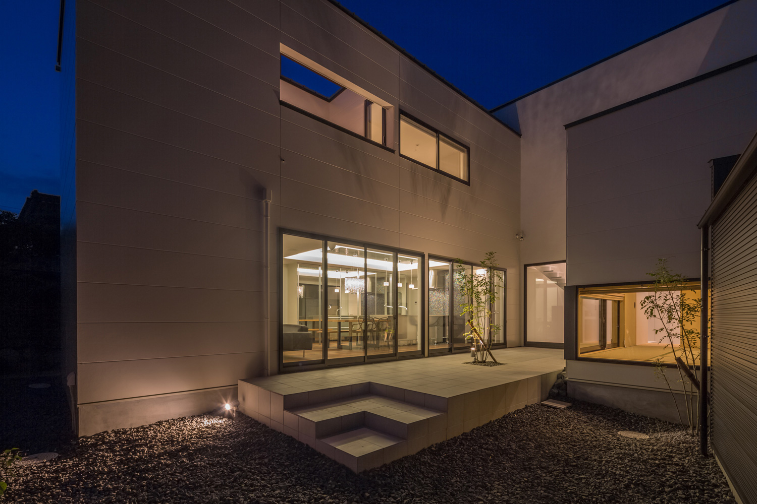 注文住宅・デザイン住宅建築実例_中庭