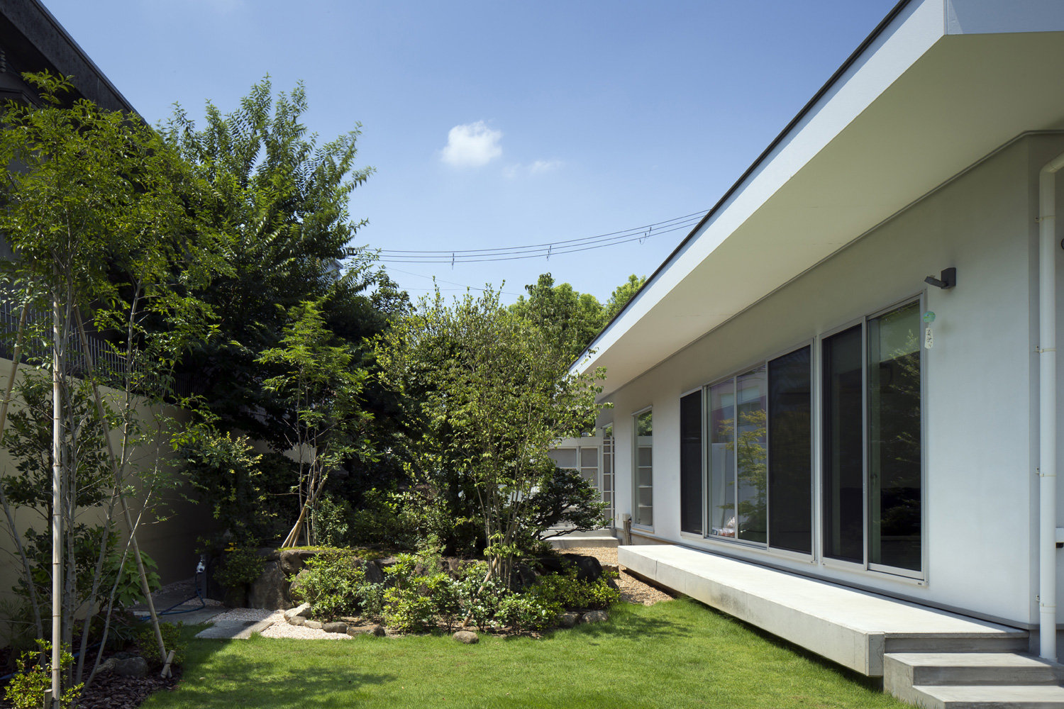 注文住宅・デザイン住宅建築実例_中庭