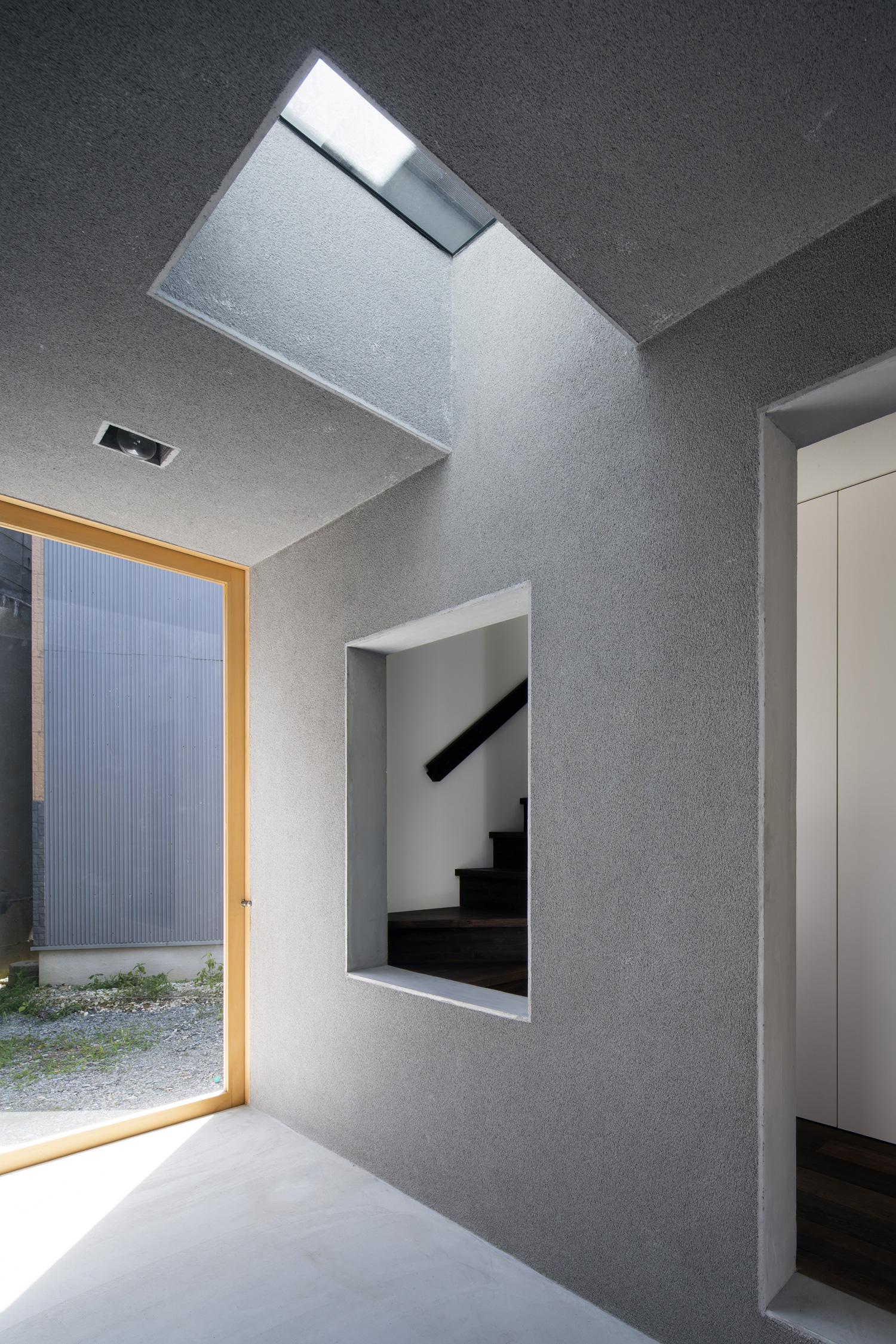 注文住宅・デザイン住宅建築実例_玄関