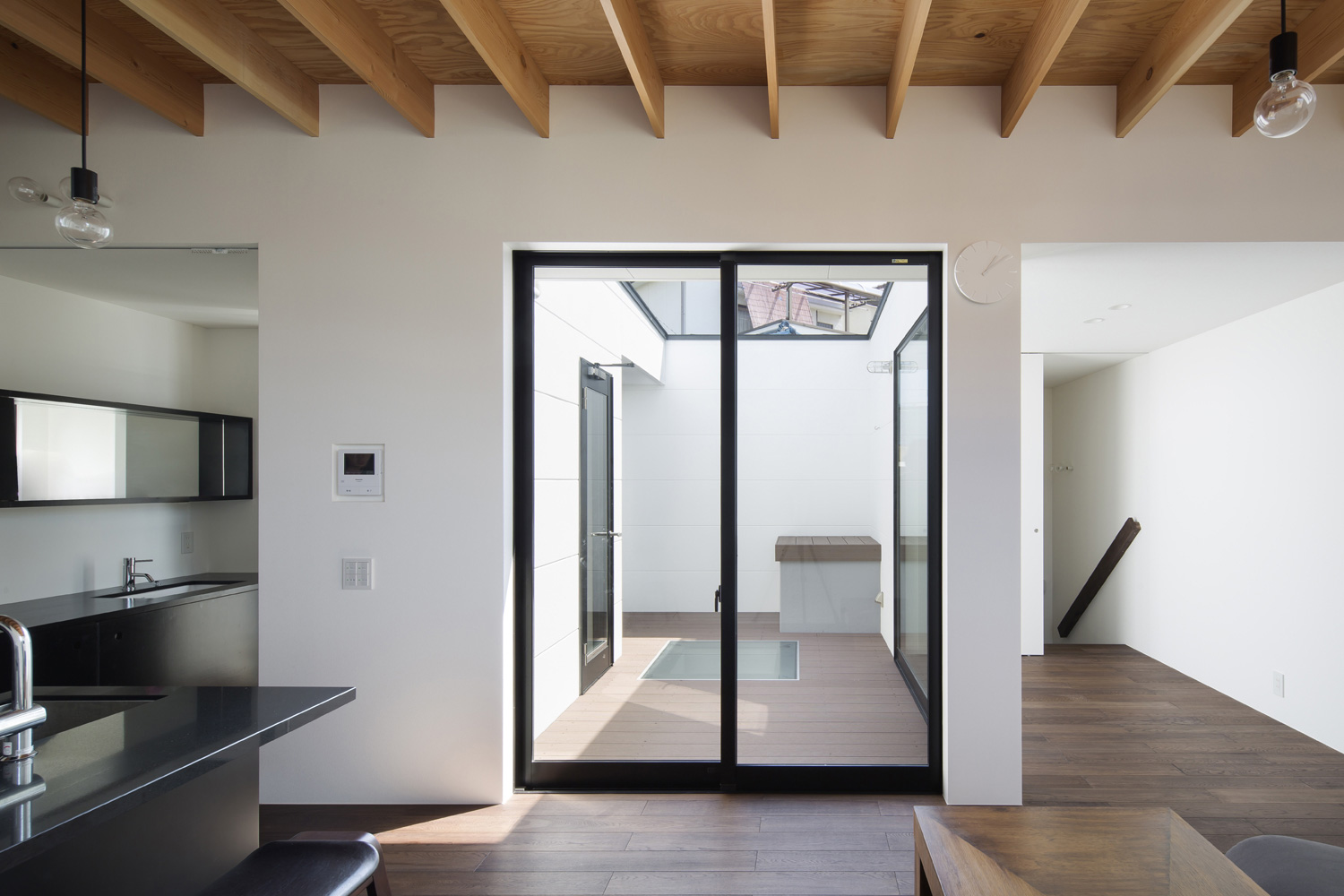 注文住宅・デザイン住宅建築実例_テラス・バルコニー