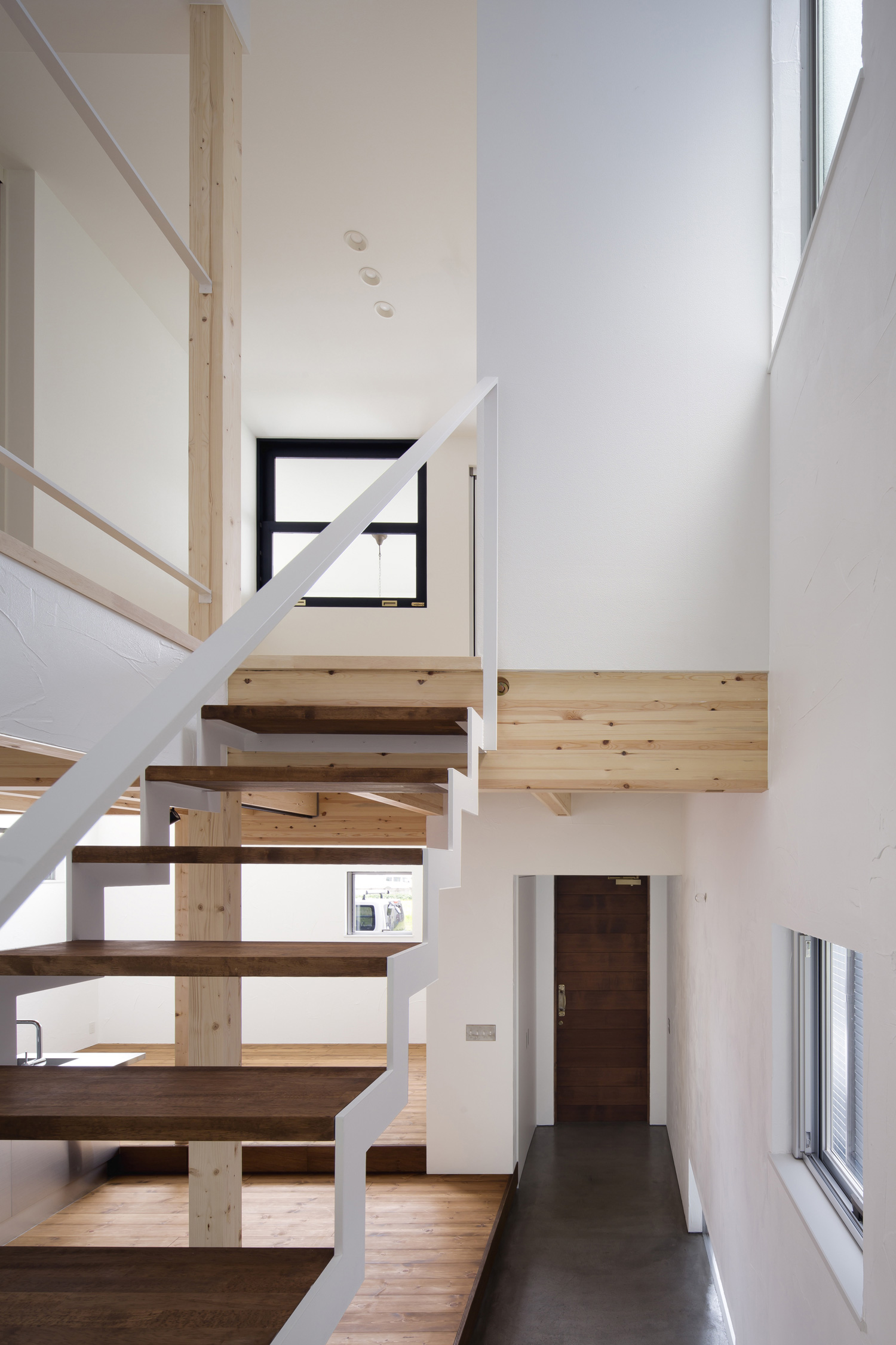 注文住宅・デザイン住宅建築実例_玄関