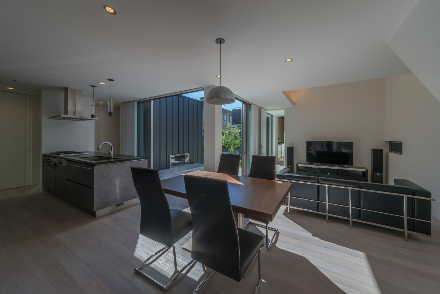 注文住宅・デザイン住宅建築実例_LDK 注文住宅・デザイン住宅建築実例_『CASE432 INVITE HOUSE』_LDK