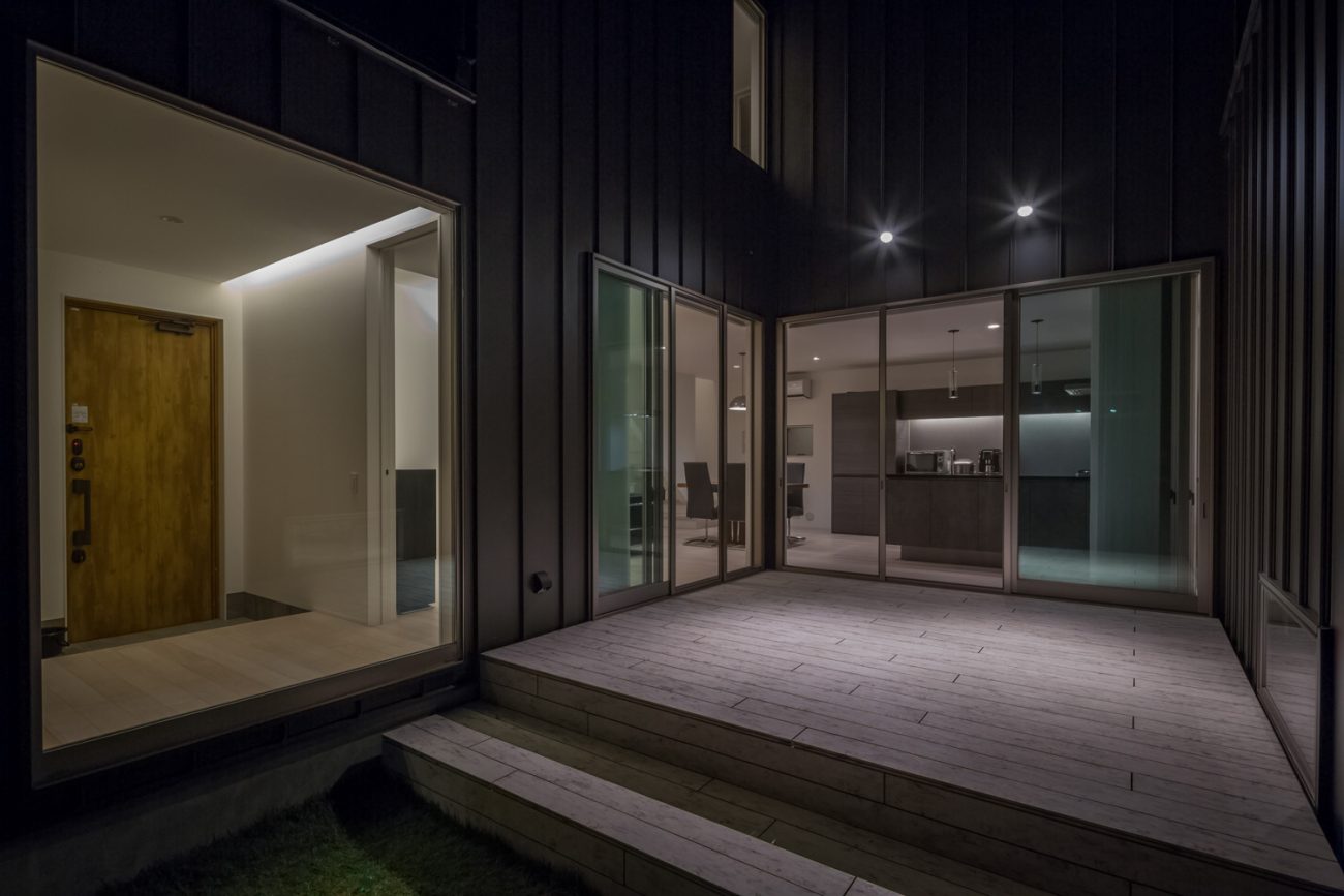 注文住宅・デザイン住宅建築実例_中庭 注文住宅・デザイン住宅建築実例_『CASE432 INVITE HOUSE』_中庭