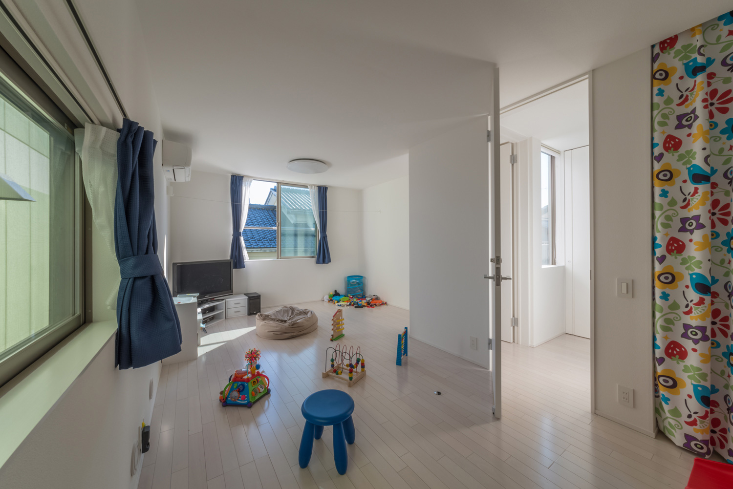 注文住宅・デザイン住宅建築実例_子供部屋 注文住宅・デザイン住宅建築実例_『CASE432 INVITE HOUSE』_子供部屋