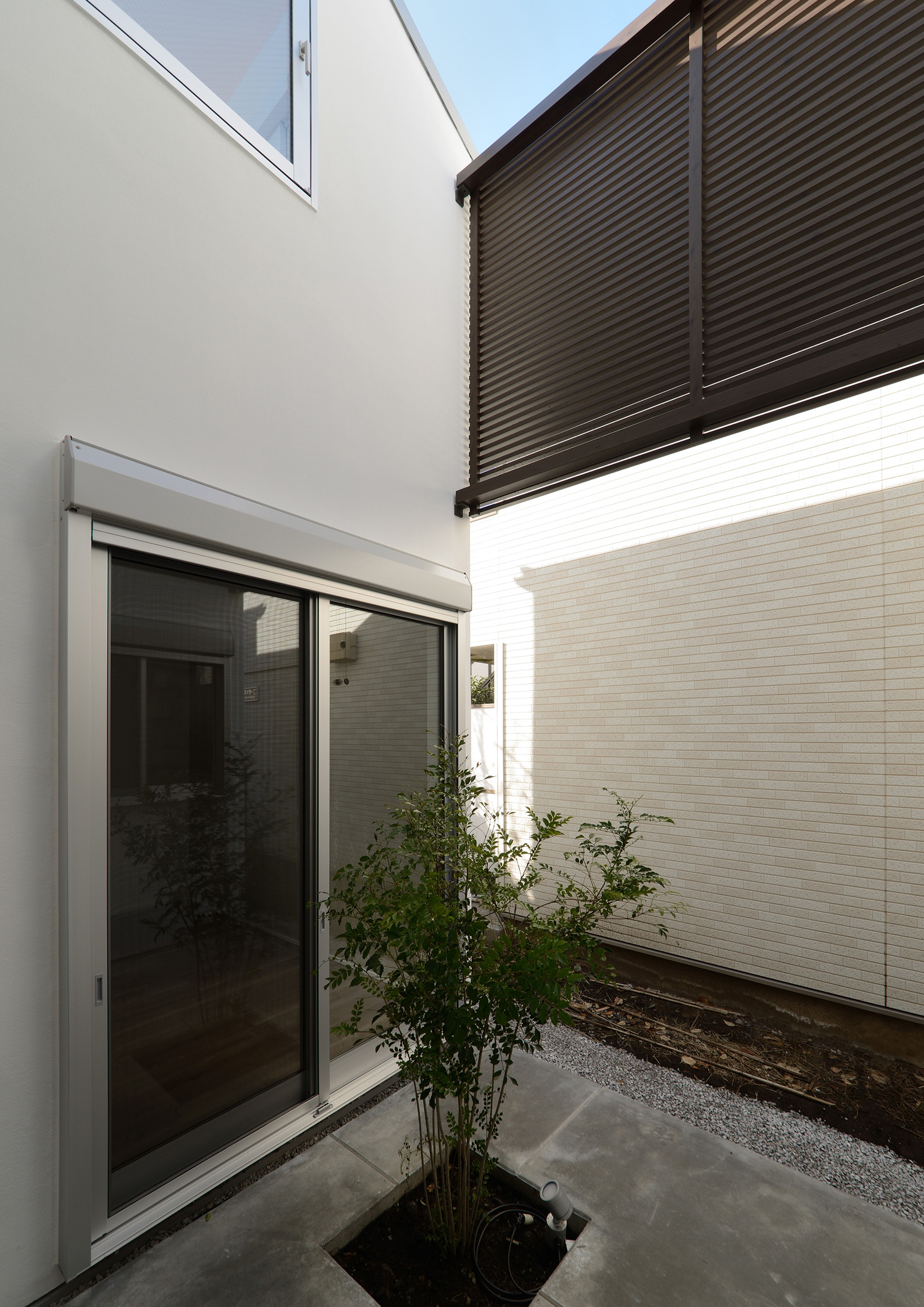 注文住宅・デザイン住宅建築実例_中庭 注文住宅・デザイン住宅建築実例_『CASE440 光窓の家』_中庭