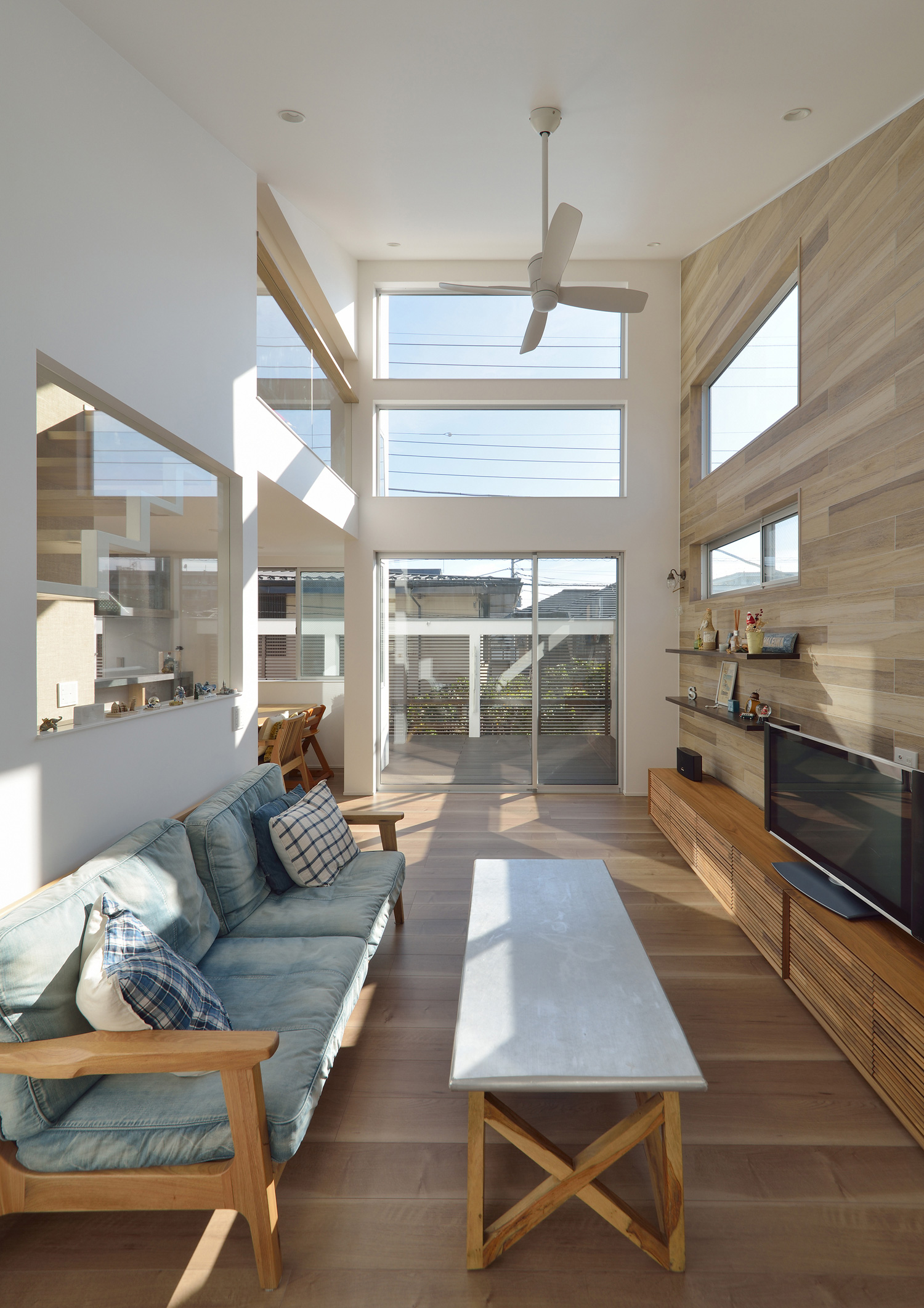 注文住宅・デザイン住宅建築実例_LDK 注文住宅・デザイン住宅建築実例_『CASE440 光窓の家』_LDK