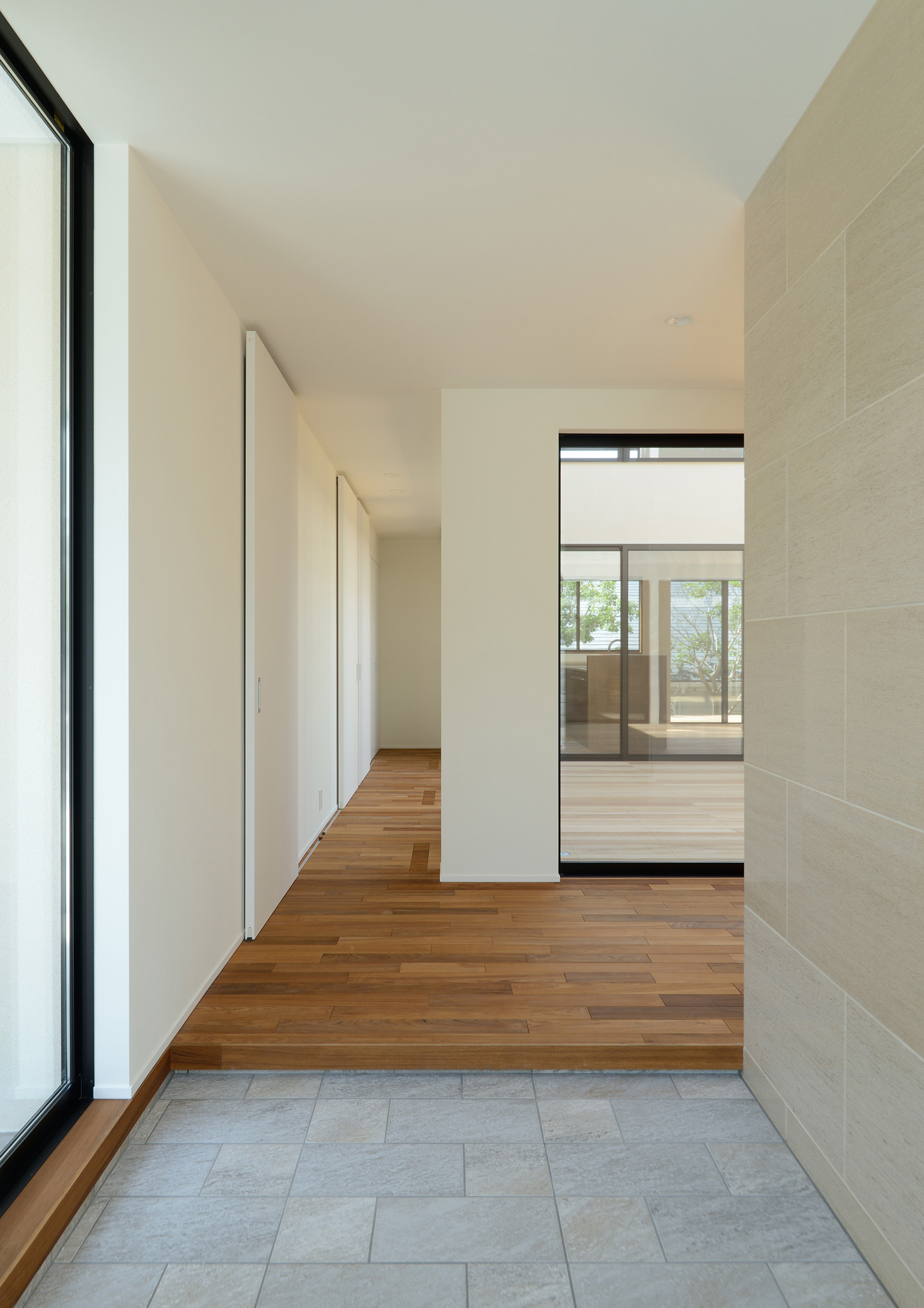 注文住宅・デザイン住宅建築実例_玄関 注文住宅・デザイン住宅建築実例_『CASE442 海の見える回廊の家』_玄関