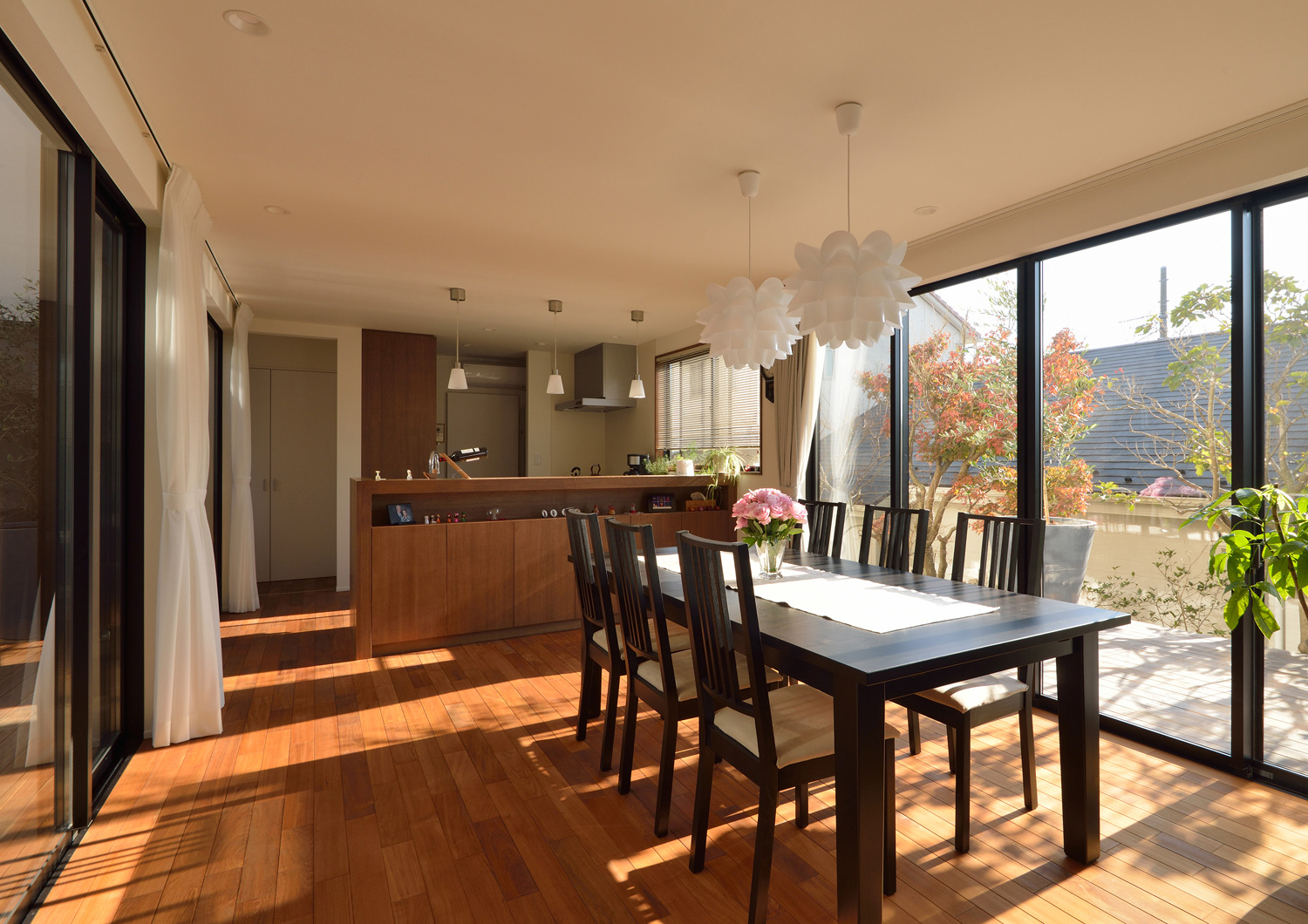 注文住宅・デザイン住宅建築実例_LDK 注文住宅・デザイン住宅建築実例_『CASE442 海の見える回廊の家』_LDK