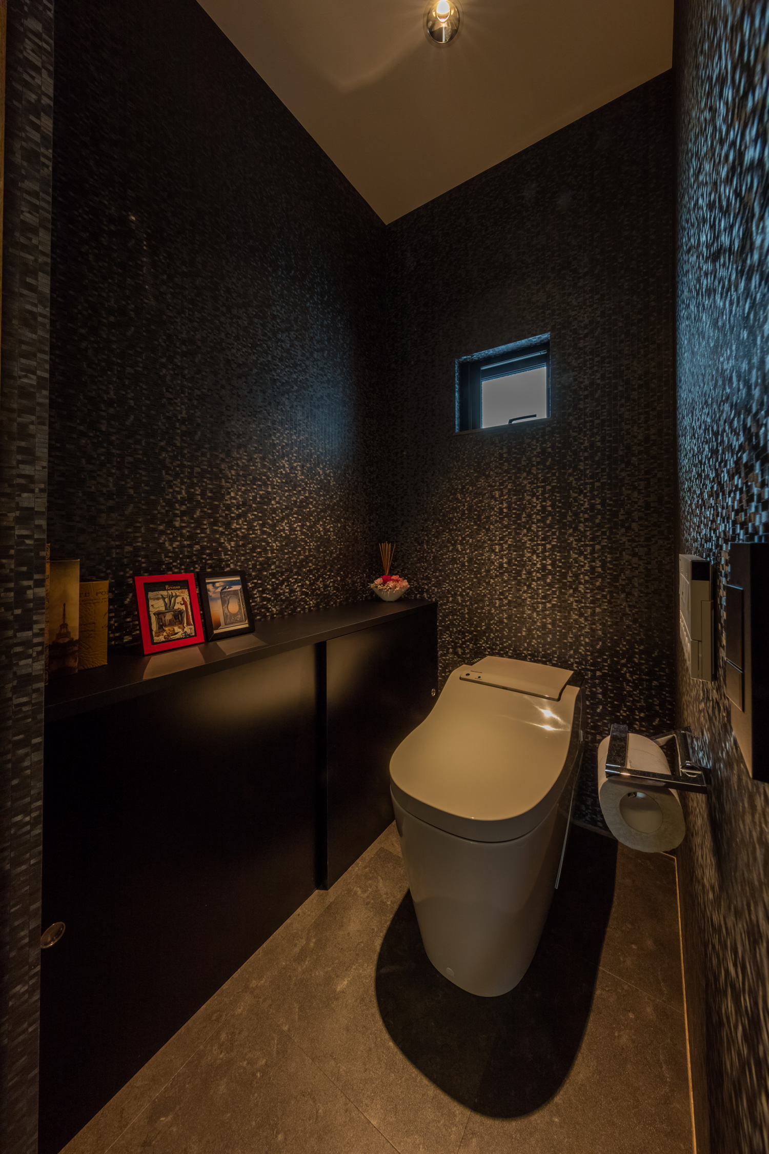 注文住宅・デザイン住宅建築実例_トイレ 注文住宅・デザイン住宅建築実例_『CASE443 L-BOX』_トイレ