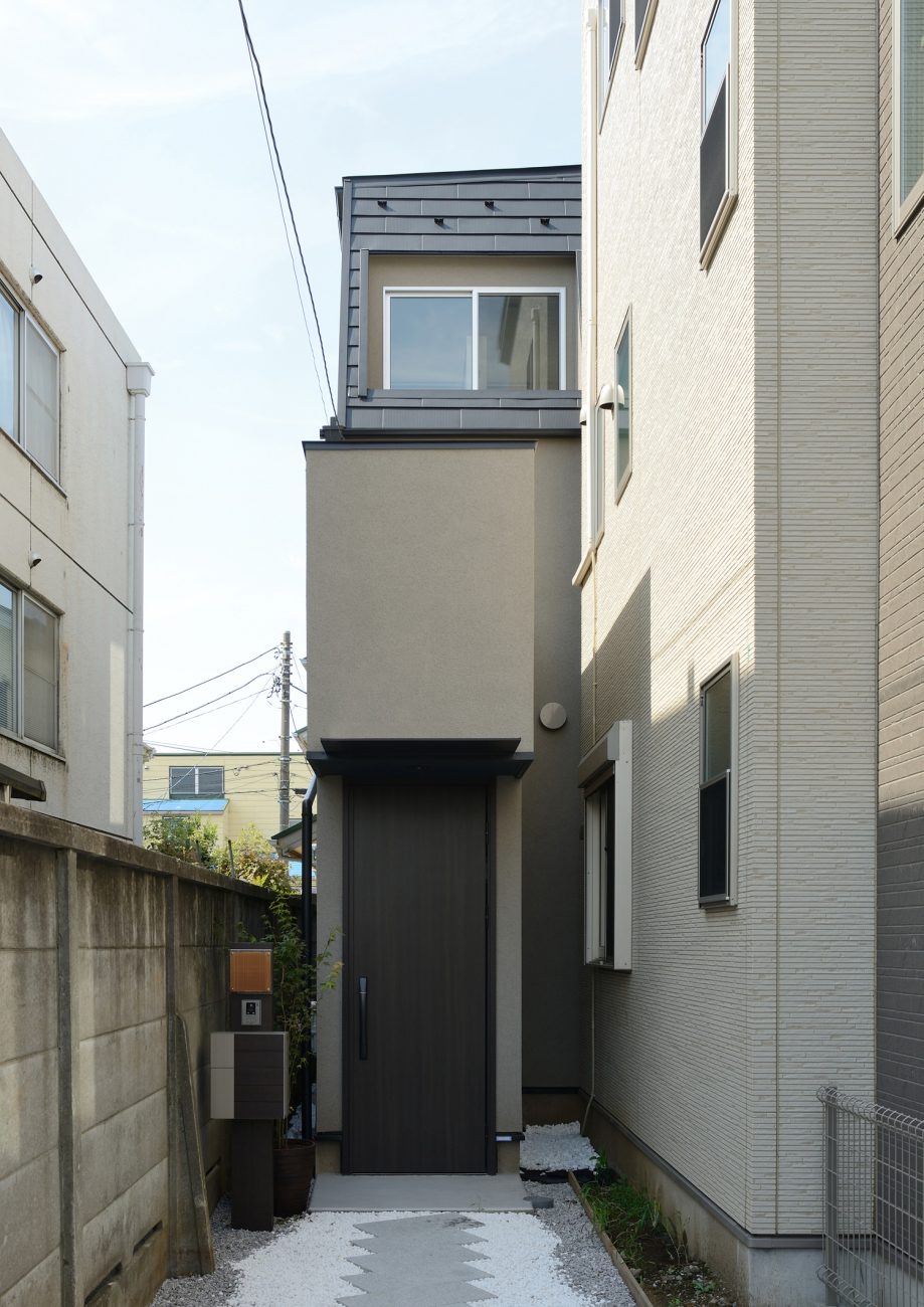 デザイン住宅建築実例_外観・注文住宅『CASE444 木洞の家』の建築実例・施⼯例の写真・建物外観全体 注文住宅・デザイン住宅建築実例_『CASE444 木洞の家』_外観