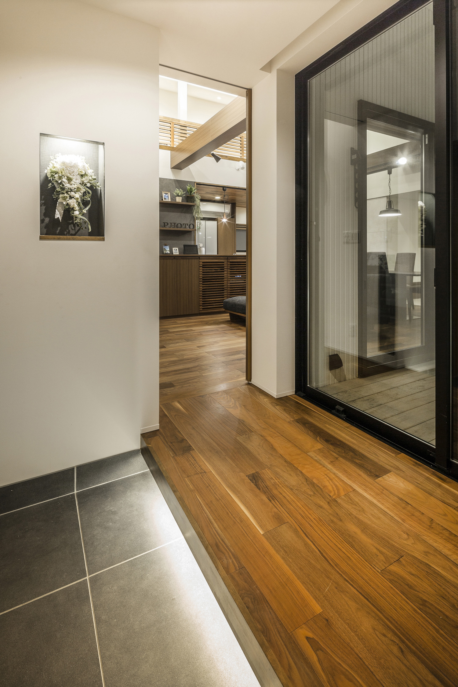 注文住宅・デザイン住宅建築実例_玄関 注文住宅・デザイン住宅建築実例_『CASE447 CASA Oltremare』_玄関