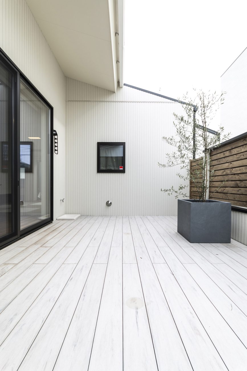 注文住宅・デザイン住宅建築実例_中庭 注文住宅・デザイン住宅建築実例_『CASE447 CASA Oltremare』_中庭