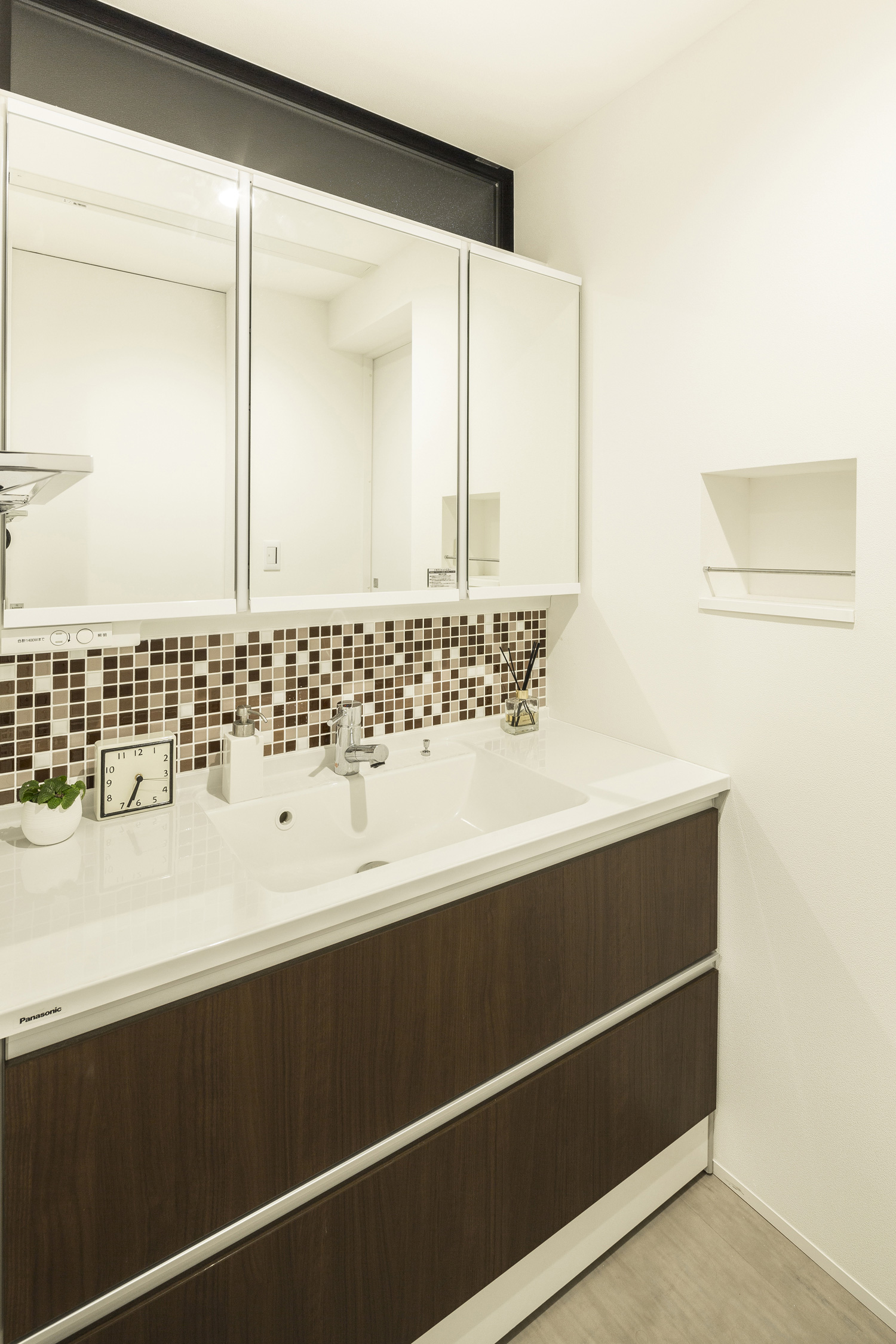 注文住宅・デザイン住宅建築実例_浴室・洗面所 注文住宅・デザイン住宅建築実例_『CASE447 CASA Oltremare』_浴室・洗面所