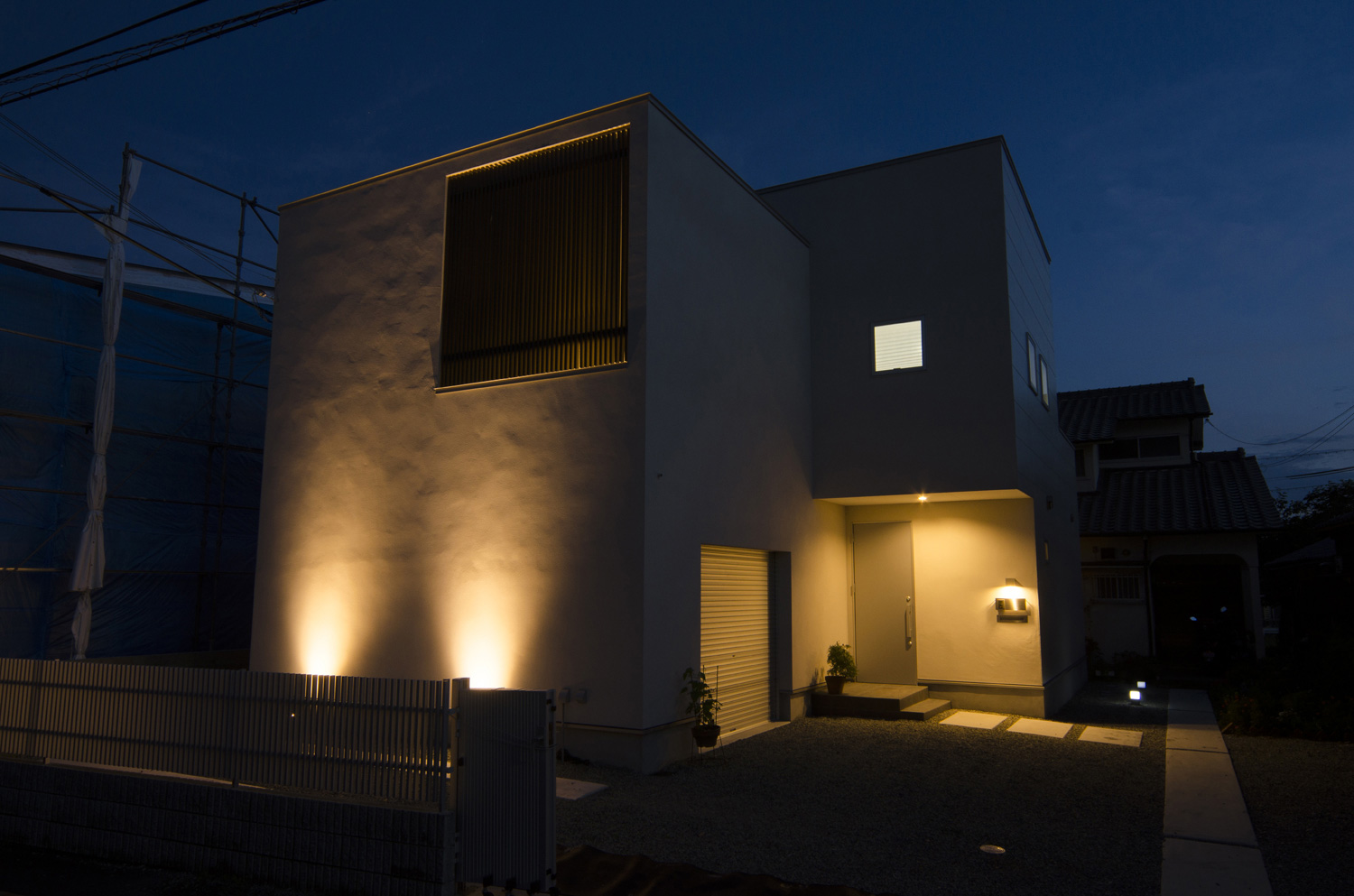 デザイン住宅建築実例_外観・注文住宅『CASE448 ひと・つなぐ・いえ』の建築実例・施⼯例の写真・建物外観全体 注文住宅・デザイン住宅建築実例_『CASE448 ひと・つなぐ・いえ』_外観