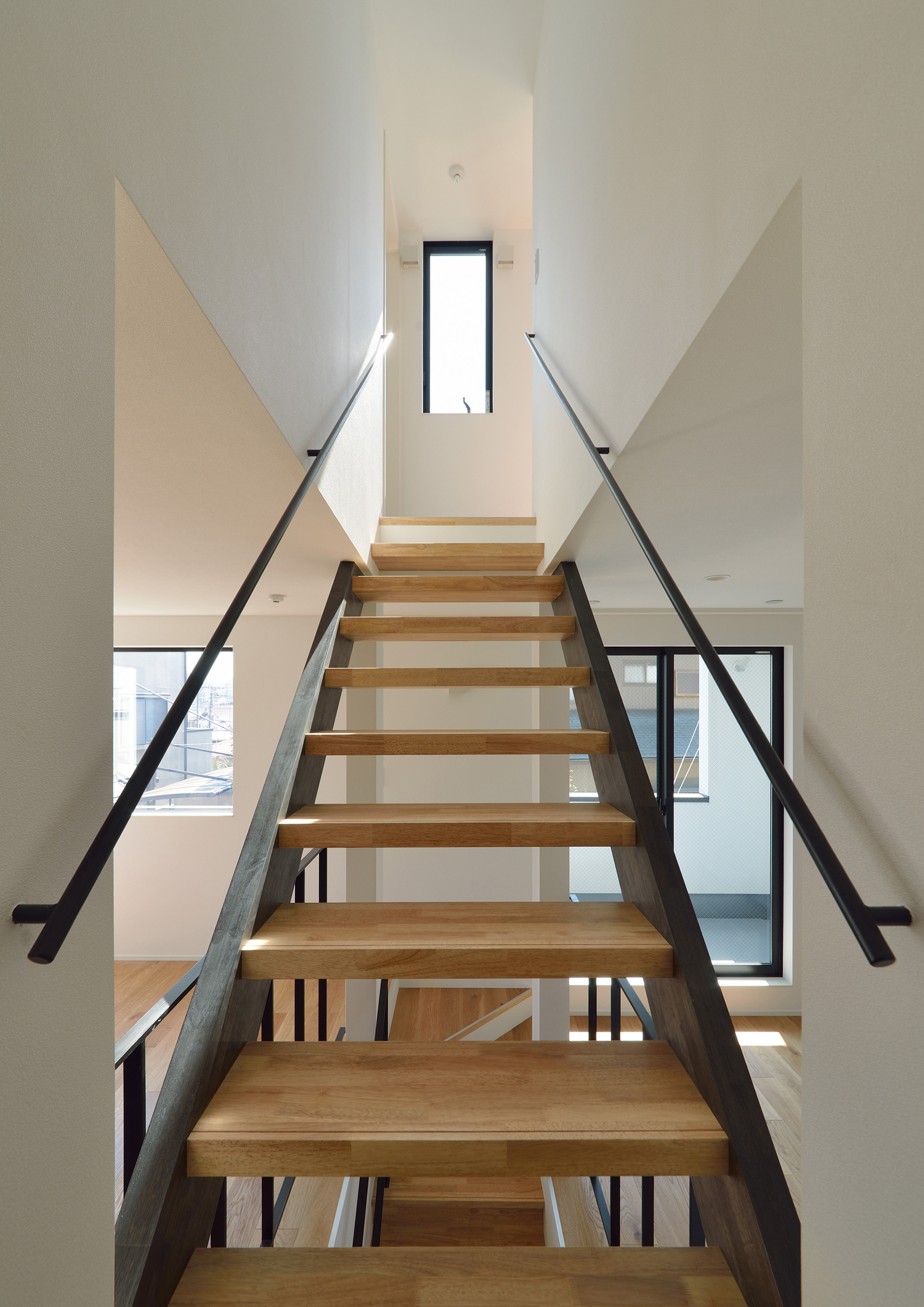 注文住宅・デザイン住宅建築実例_階段 注文住宅・デザイン住宅建築実例_『CASE450 螺旋の家』_階段