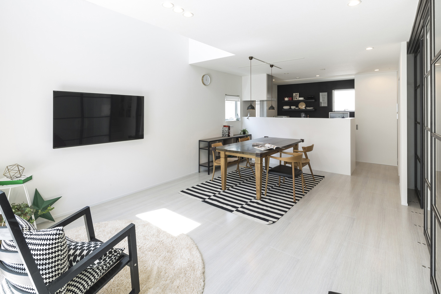 注文住宅・デザイン住宅建築実例_LDK 注文住宅・デザイン住宅建築実例_『CASE452 ICHIGAN HOUSE』_LDK