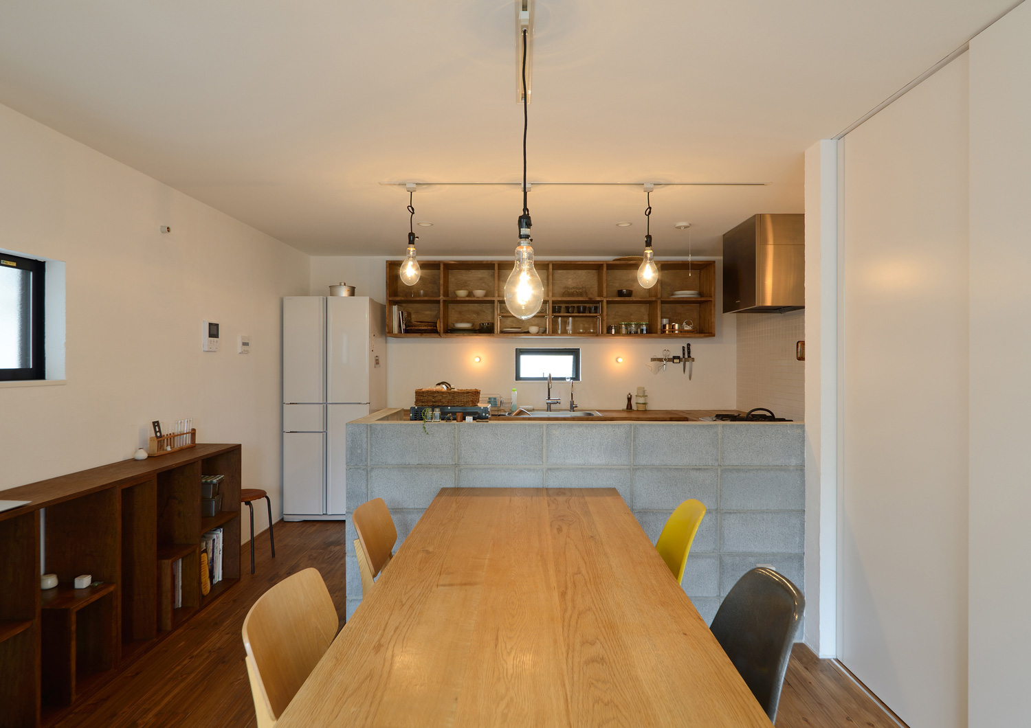 注文住宅・デザイン住宅建築実例_『CASE456 Milky Way Train』_LDK