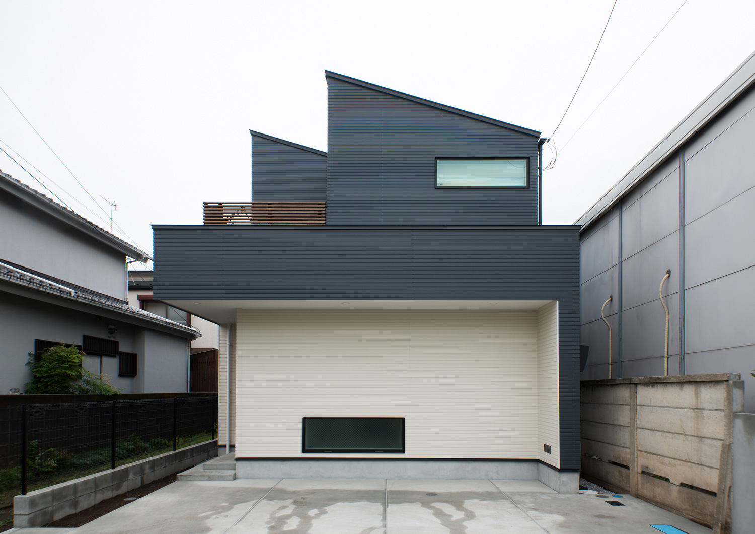 注文住宅・デザイン住宅建築実例_外観 注文住宅・デザイン住宅建築実例_『CASE457 stripe』_外観